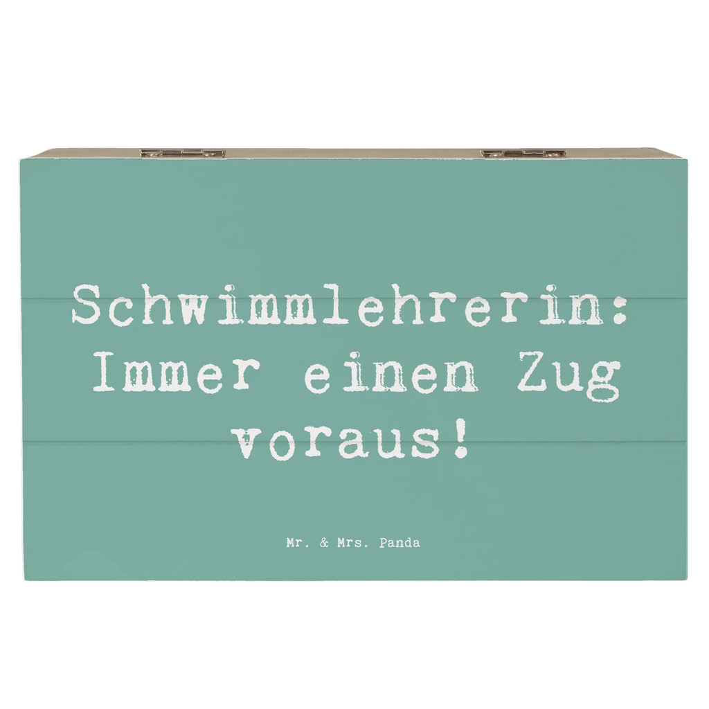 Holzkiste Spruch Schwimmlehrerin Zug voraus Holzkiste, Kiste, Schatzkiste, Truhe, Schatulle, XXL, Erinnerungsbox, Erinnerungskiste, Dekokiste, Aufbewahrungsbox, Geschenkbox, Geschenkdose, Beruf, Ausbildung, Jubiläum, Abschied, Rente, Kollege, Kollegin, Geschenk, Schenken, Arbeitskollege, Mitarbeiter, Firma, Danke, Dankeschön