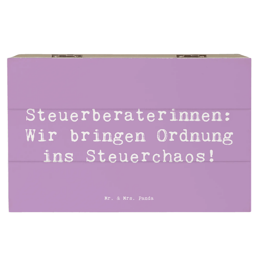 Holzkiste Spruch Steuerberaterinnen: Wir bringen Ordnung ins Steuerchaos! Holzkiste, Kiste, Schatzkiste, Truhe, Schatulle, XXL, Erinnerungsbox, Erinnerungskiste, Dekokiste, Aufbewahrungsbox, Geschenkbox, Geschenkdose, Beruf, Ausbildung, Jubiläum, Abschied, Rente, Kollege, Kollegin, Geschenk, Schenken, Arbeitskollege, Mitarbeiter, Firma, Danke, Dankeschön