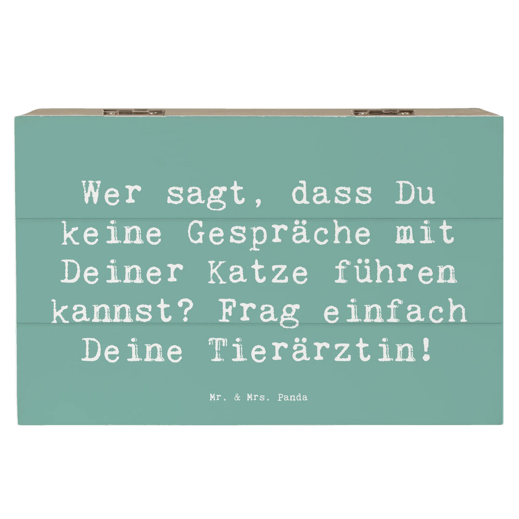 Holzkiste Spruch Wer sagt, dass Du keine Gespräche mit Deiner Katze führen kannst? Frag einfach Deine Tierärztin! Holzkiste, Kiste, Schatzkiste, Truhe, Schatulle, XXL, Erinnerungsbox, Erinnerungskiste, Dekokiste, Aufbewahrungsbox, Geschenkbox, Geschenkdose, Beruf, Ausbildung, Jubiläum, Abschied, Rente, Kollege, Kollegin, Geschenk, Schenken, Arbeitskollege, Mitarbeiter, Firma, Danke, Dankeschön