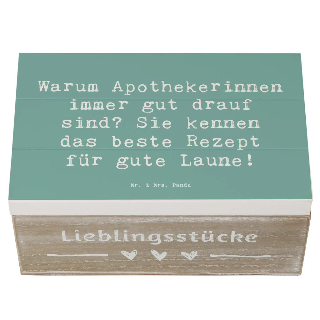 Holzkiste Spruch Glückliche Apothekerin Holzkiste, Kiste, Schatzkiste, Truhe, Schatulle, XXL, Erinnerungsbox, Erinnerungskiste, Dekokiste, Aufbewahrungsbox, Geschenkbox, Geschenkdose, Beruf, Ausbildung, Jubiläum, Abschied, Rente, Kollege, Kollegin, Geschenk, Schenken, Arbeitskollege, Mitarbeiter, Firma, Danke, Dankeschön