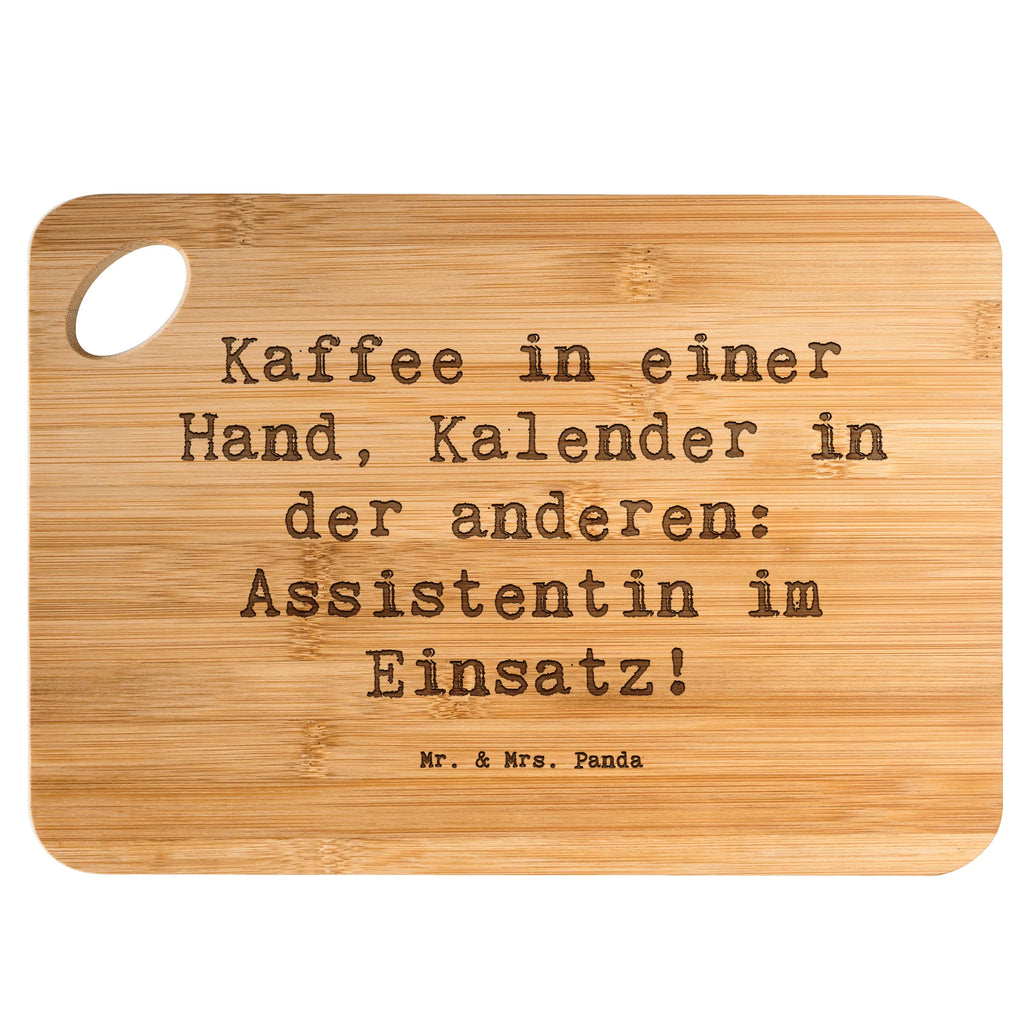 Bambus - Schneidebrett Spruch Kaffee in einer Hand, Kalender in der anderen: Assistentin im Einsatz! Schneidebrett, Holzbrett, Küchenbrett, Frühstücksbrett, Hackbrett, Brett, Holzbrettchen, Servierbrett, Bretter, Holzbretter, Holz Bretter, Schneidebrett Holz, Holzbrett mit Gravur, Schneidbrett, Holzbrett Küche, Holzschneidebrett, Beruf, Ausbildung, Jubiläum, Abschied, Rente, Kollege, Kollegin, Geschenk, Schenken, Arbeitskollege, Mitarbeiter, Firma, Danke, Dankeschön