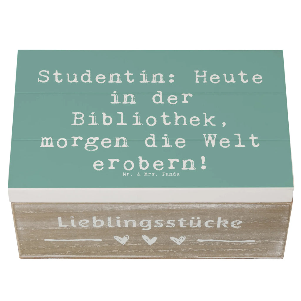 Holzkiste Spruch Studentin: Heute in der Bibliothek, morgen die Welt erobern! Holzkiste, Kiste, Schatzkiste, Truhe, Schatulle, XXL, Erinnerungsbox, Erinnerungskiste, Dekokiste, Aufbewahrungsbox, Geschenkbox, Geschenkdose, Beruf, Ausbildung, Jubiläum, Abschied, Rente, Kollege, Kollegin, Geschenk, Schenken, Arbeitskollege, Mitarbeiter, Firma, Danke, Dankeschön