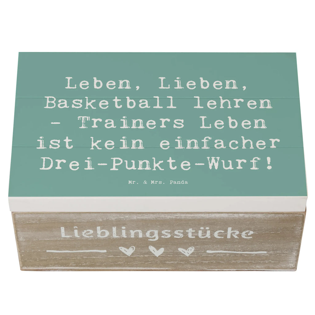 Holzkiste Spruch Leben, Lieben, Basketball lehren - Trainers Leben ist kein einfacher Drei-Punkte-Wurf! Holzkiste, Kiste, Schatzkiste, Truhe, Schatulle, XXL, Erinnerungsbox, Erinnerungskiste, Dekokiste, Aufbewahrungsbox, Geschenkbox, Geschenkdose, Beruf, Ausbildung, Jubiläum, Abschied, Rente, Kollege, Kollegin, Geschenk, Schenken, Arbeitskollege, Mitarbeiter, Firma, Danke, Dankeschön