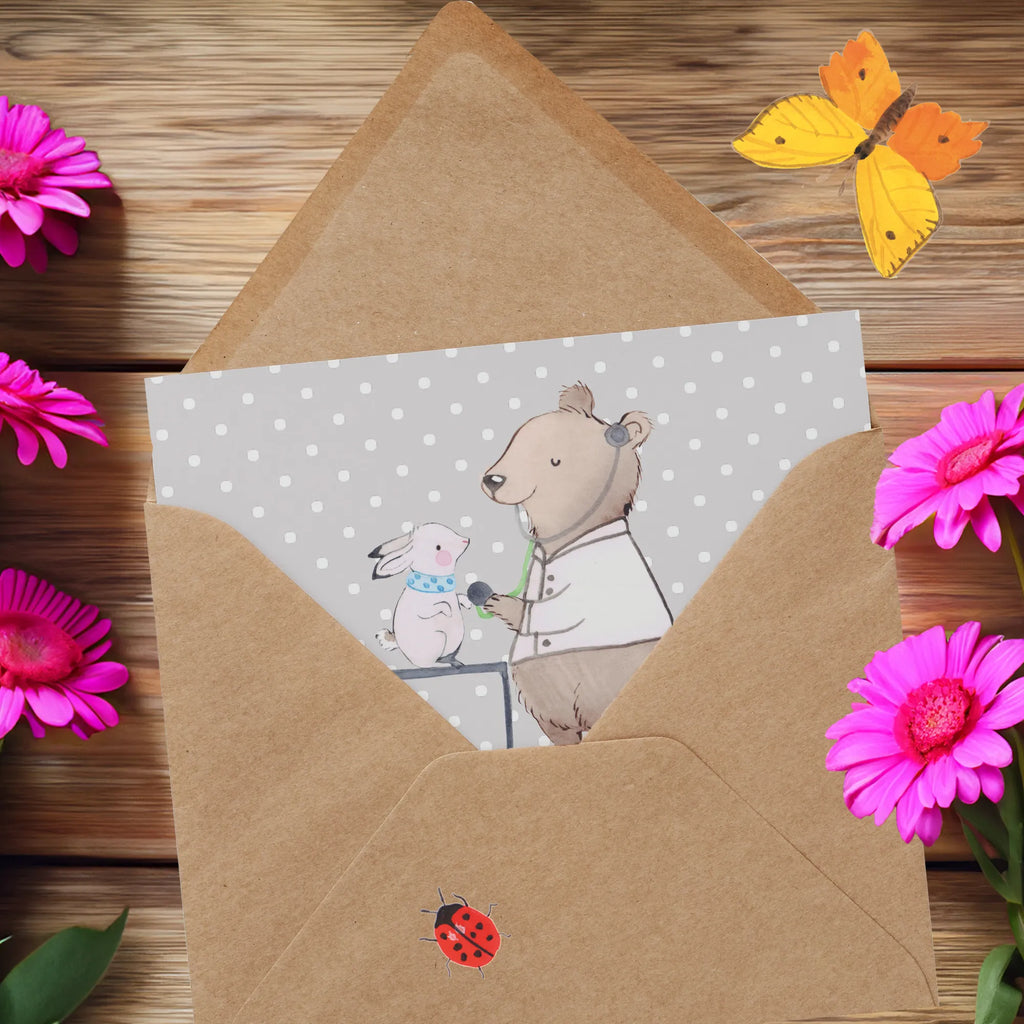 Deluxe Card Tierheilpraktiker: Wir haben ein Herz für Tiere und eine Nase für ihre Wehwehchen! Karte, Grußkarte, Klappkarte, Einladungskarte, Glückwunschkarte, Hochzeitskarte, Geburtstagskarte, Hochwertige Grußkarte, Hochwertige Klappkarte, Beruf, Ausbildung, Jubiläum, Abschied, Rente, Kollege, Kollegin, Geschenk, Schenken, Arbeitskollege, Mitarbeiter, Firma, Danke, Dankeschön