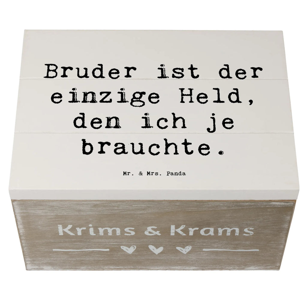 Holzkiste Spruch Bruder Held Holzkiste, Kiste, Schatzkiste, Truhe, Schatulle, XXL, Erinnerungsbox, Erinnerungskiste, Dekokiste, Aufbewahrungsbox, Geschenkbox, Geschenkdose, Familie, Vatertag, Muttertag, Bruder, Schwester, Mama, Papa, Oma, Opa