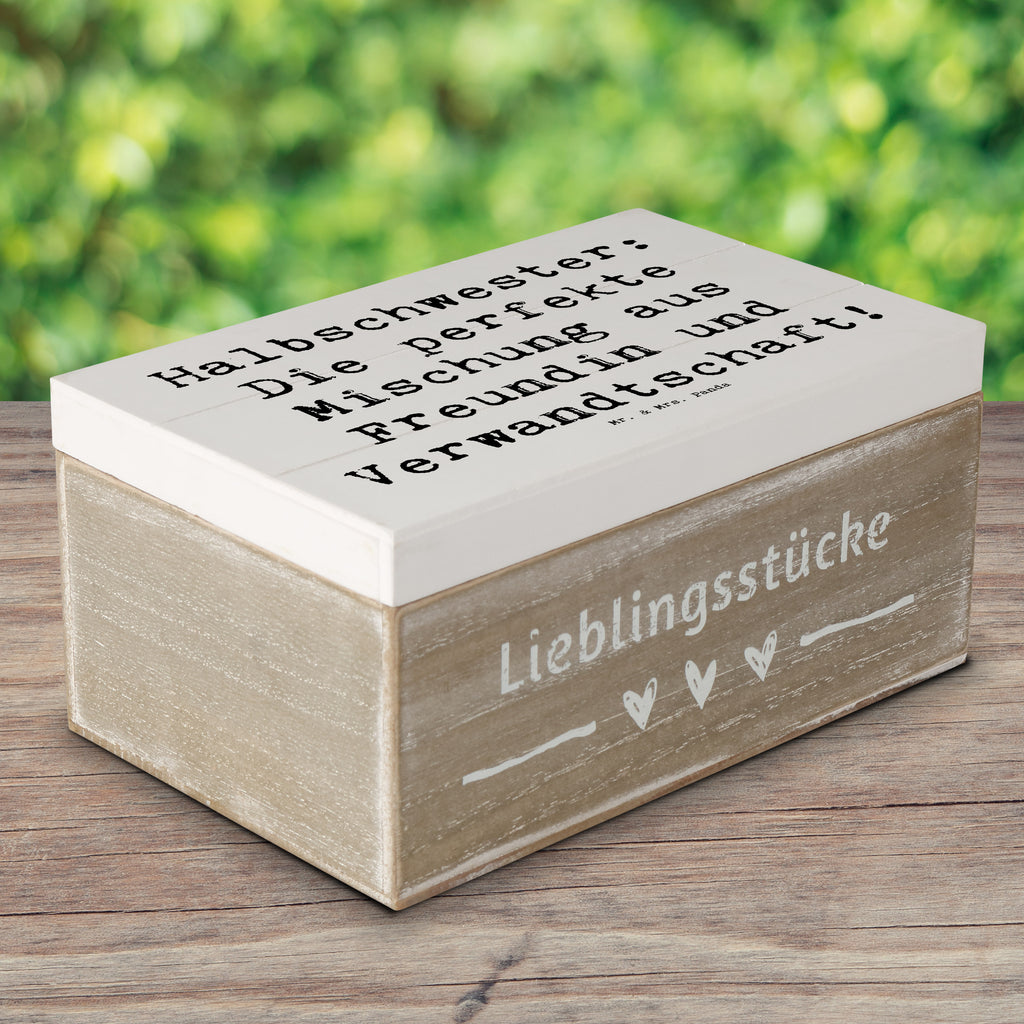 Holzkiste Spruch Halbschwester Glück Holzkiste, Kiste, Schatzkiste, Truhe, Schatulle, XXL, Erinnerungsbox, Erinnerungskiste, Dekokiste, Aufbewahrungsbox, Geschenkbox, Geschenkdose, Familie, Vatertag, Muttertag, Bruder, Schwester, Mama, Papa, Oma, Opa