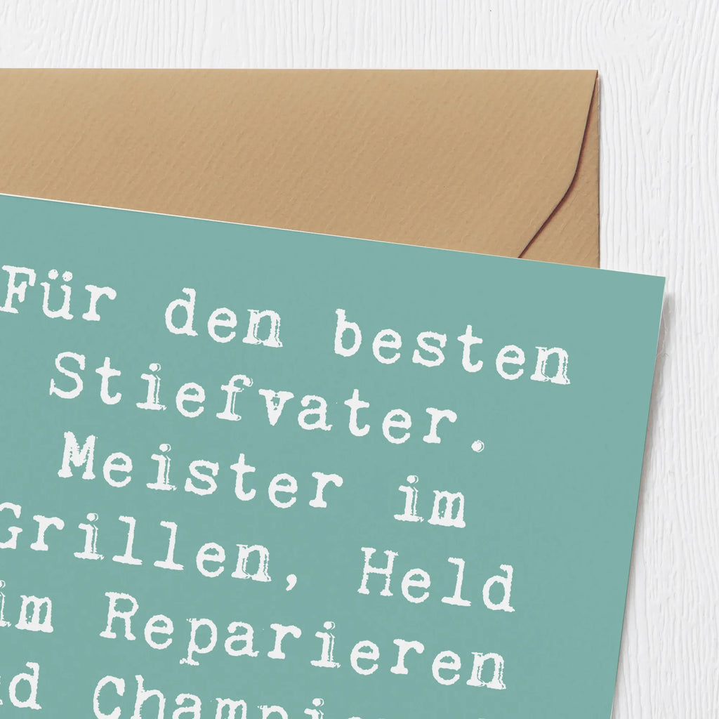 Deluxe Karte Spruch Bester Stiefvater Karte, Grußkarte, Klappkarte, Einladungskarte, Glückwunschkarte, Hochzeitskarte, Geburtstagskarte, Hochwertige Grußkarte, Hochwertige Klappkarte, Familie, Vatertag, Muttertag, Bruder, Schwester, Mama, Papa, Oma, Opa