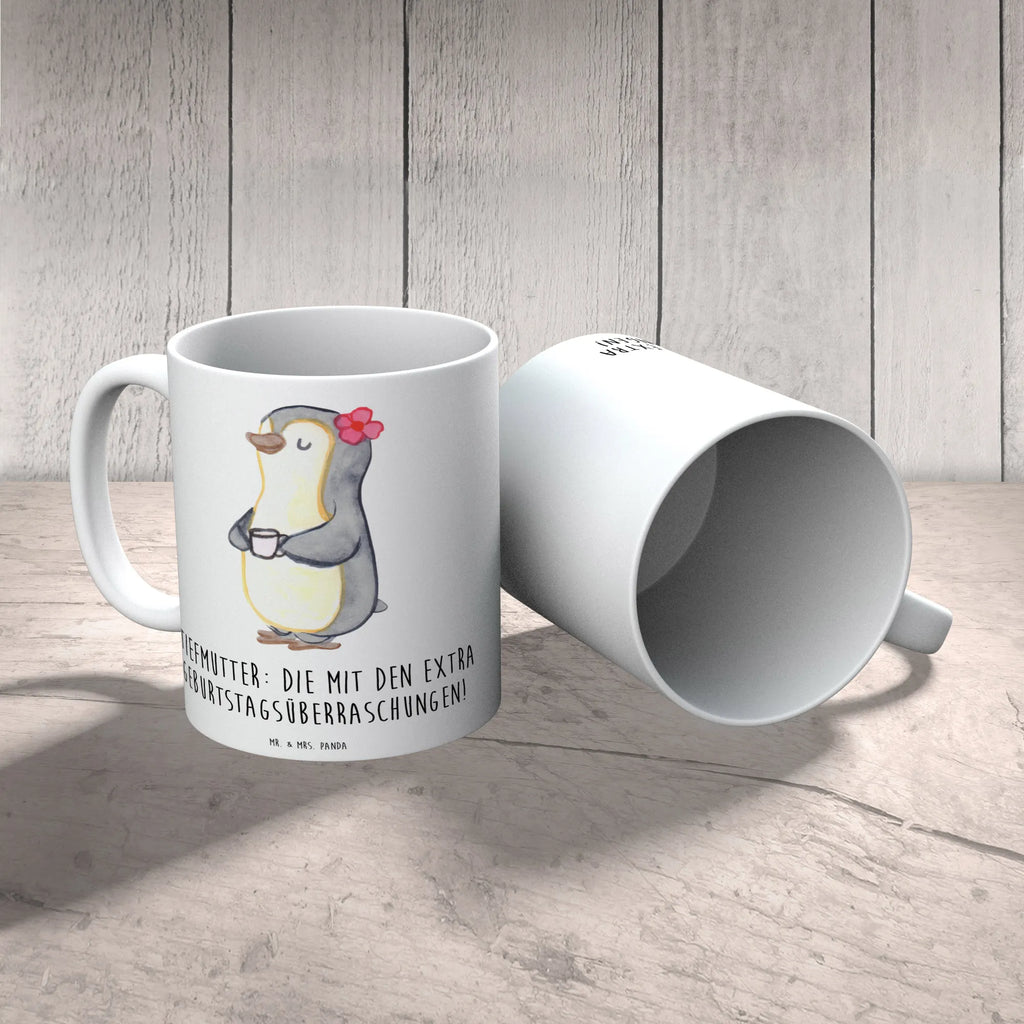 Tasse Stiefmutter Überraschungen Tasse, Kaffeetasse, Teetasse, Becher, Kaffeebecher, Teebecher, Keramiktasse, Porzellantasse, Büro Tasse, Geschenk Tasse, Tasse Sprüche, Tasse Motive, Kaffeetassen, Tasse bedrucken, Designer Tasse, Cappuccino Tassen, Schöne Teetassen, Familie, Vatertag, Muttertag, Bruder, Schwester, Mama, Papa, Oma, Opa