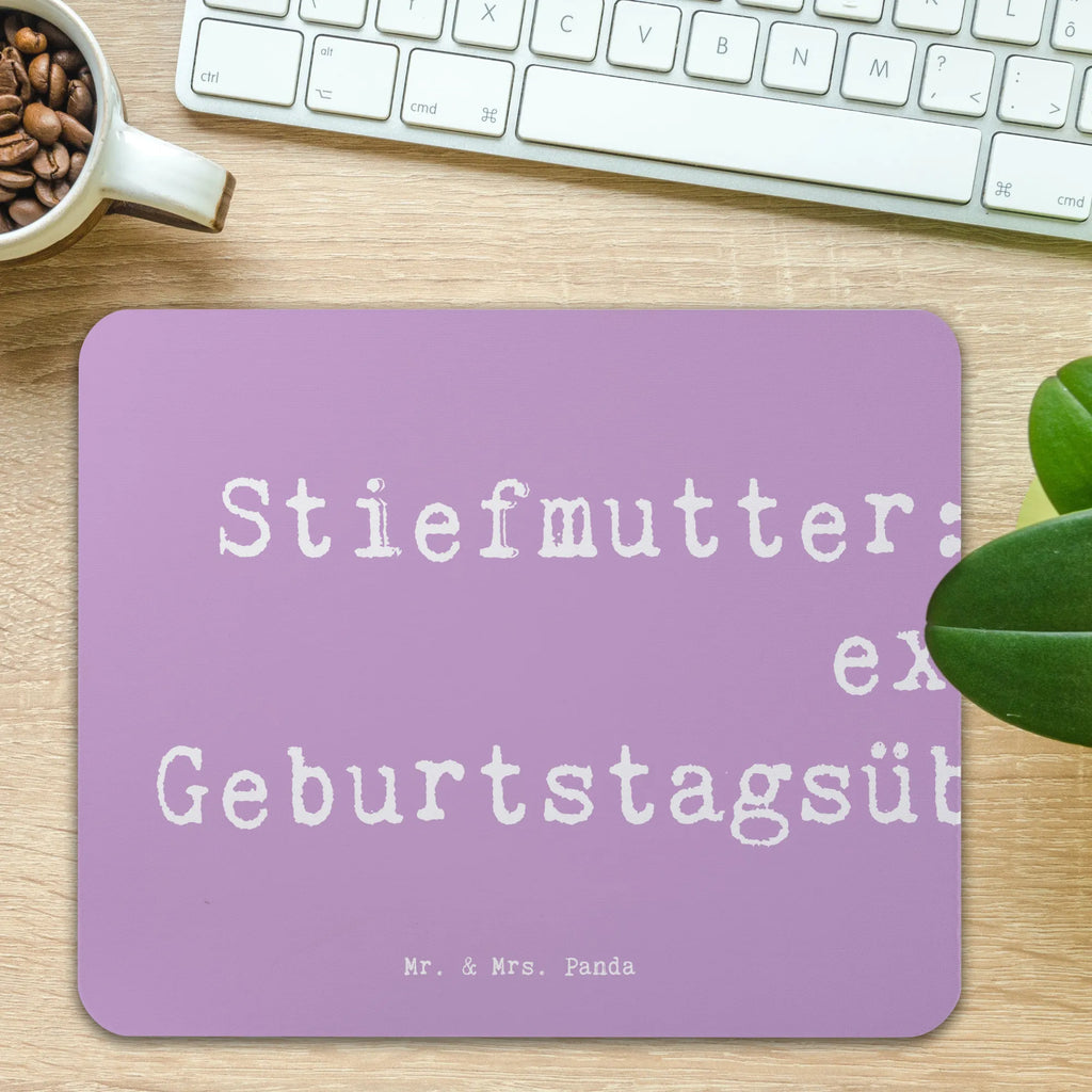 Mauspad Spruch Stiefmutter Überraschungen Mousepad, Computer zubehör, Büroausstattung, PC Zubehör, Arbeitszimmer, Mauspad, Einzigartiges Mauspad, Designer Mauspad, Mausunterlage, Mauspad Büro, Familie, Vatertag, Muttertag, Bruder, Schwester, Mama, Papa, Oma, Opa