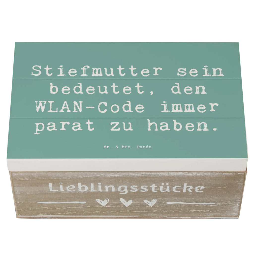 Holzkiste Spruch Stiefmutter Heldin Holzkiste, Kiste, Schatzkiste, Truhe, Schatulle, XXL, Erinnerungsbox, Erinnerungskiste, Dekokiste, Aufbewahrungsbox, Geschenkbox, Geschenkdose, Familie, Vatertag, Muttertag, Bruder, Schwester, Mama, Papa, Oma, Opa