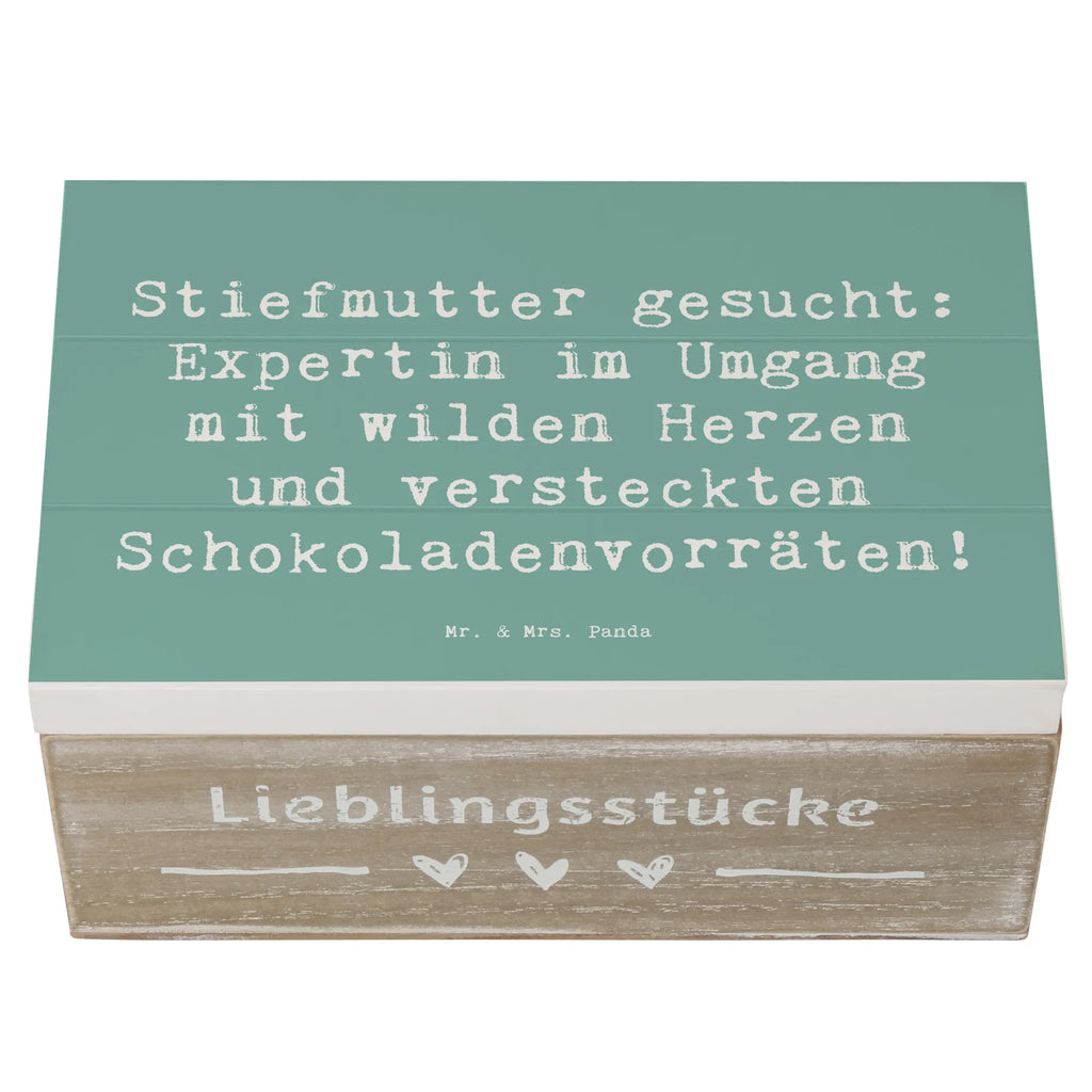 Holzkiste Spruch Stiefmutter Expertin Holzkiste, Kiste, Schatzkiste, Truhe, Schatulle, XXL, Erinnerungsbox, Erinnerungskiste, Dekokiste, Aufbewahrungsbox, Geschenkbox, Geschenkdose, Familie, Vatertag, Muttertag, Bruder, Schwester, Mama, Papa, Oma, Opa