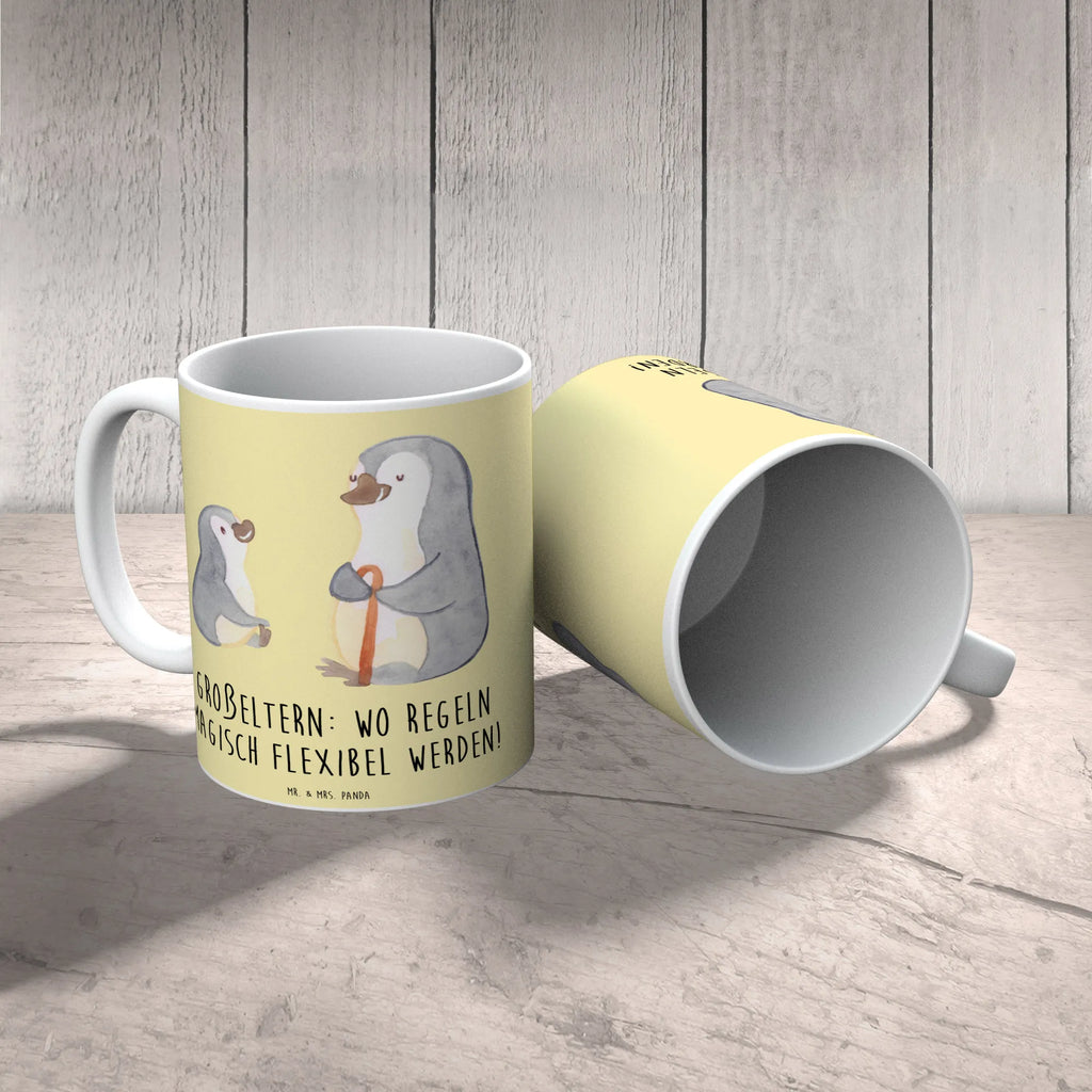 Tasse Großeltern Magie Tasse, Kaffeetasse, Teetasse, Becher, Kaffeebecher, Teebecher, Keramiktasse, Porzellantasse, Büro Tasse, Geschenk Tasse, Tasse Sprüche, Tasse Motive, Kaffeetassen, Tasse bedrucken, Designer Tasse, Cappuccino Tassen, Schöne Teetassen, Familie, Vatertag, Muttertag, Bruder, Schwester, Mama, Papa, Oma, Opa