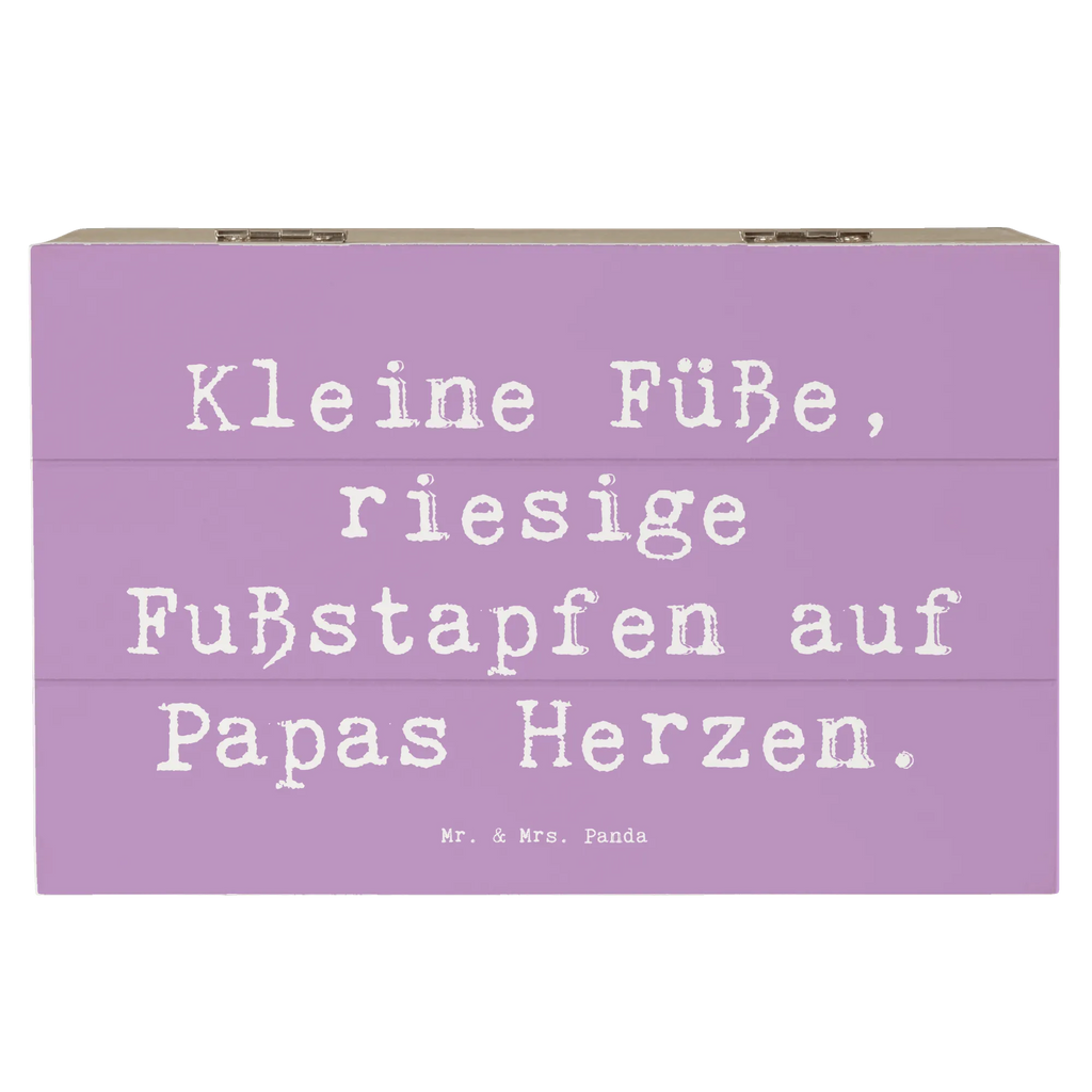 Holzkiste Spruch Baby Herzabdrücke Holzkiste, Kiste, Schatzkiste, Truhe, Schatulle, XXL, Erinnerungsbox, Erinnerungskiste, Dekokiste, Aufbewahrungsbox, Geschenkbox, Geschenkdose, Familie, Vatertag, Muttertag, Bruder, Schwester, Mama, Papa, Oma, Opa