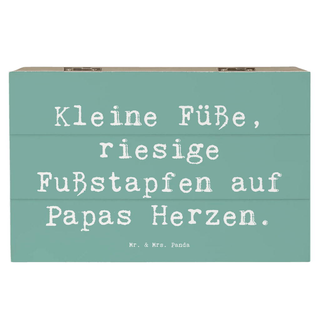 Holzkiste Spruch Baby Herzabdrücke Holzkiste, Kiste, Schatzkiste, Truhe, Schatulle, XXL, Erinnerungsbox, Erinnerungskiste, Dekokiste, Aufbewahrungsbox, Geschenkbox, Geschenkdose, Familie, Vatertag, Muttertag, Bruder, Schwester, Mama, Papa, Oma, Opa