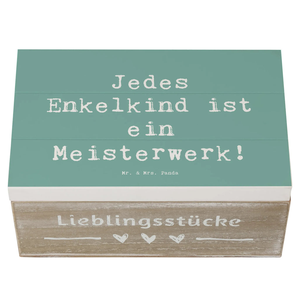 Holzkiste Spruch Enkelkinder Meisterwerk Holzkiste, Kiste, Schatzkiste, Truhe, Schatulle, XXL, Erinnerungsbox, Erinnerungskiste, Dekokiste, Aufbewahrungsbox, Geschenkbox, Geschenkdose, Familie, Vatertag, Muttertag, Bruder, Schwester, Mama, Papa, Oma, Opa