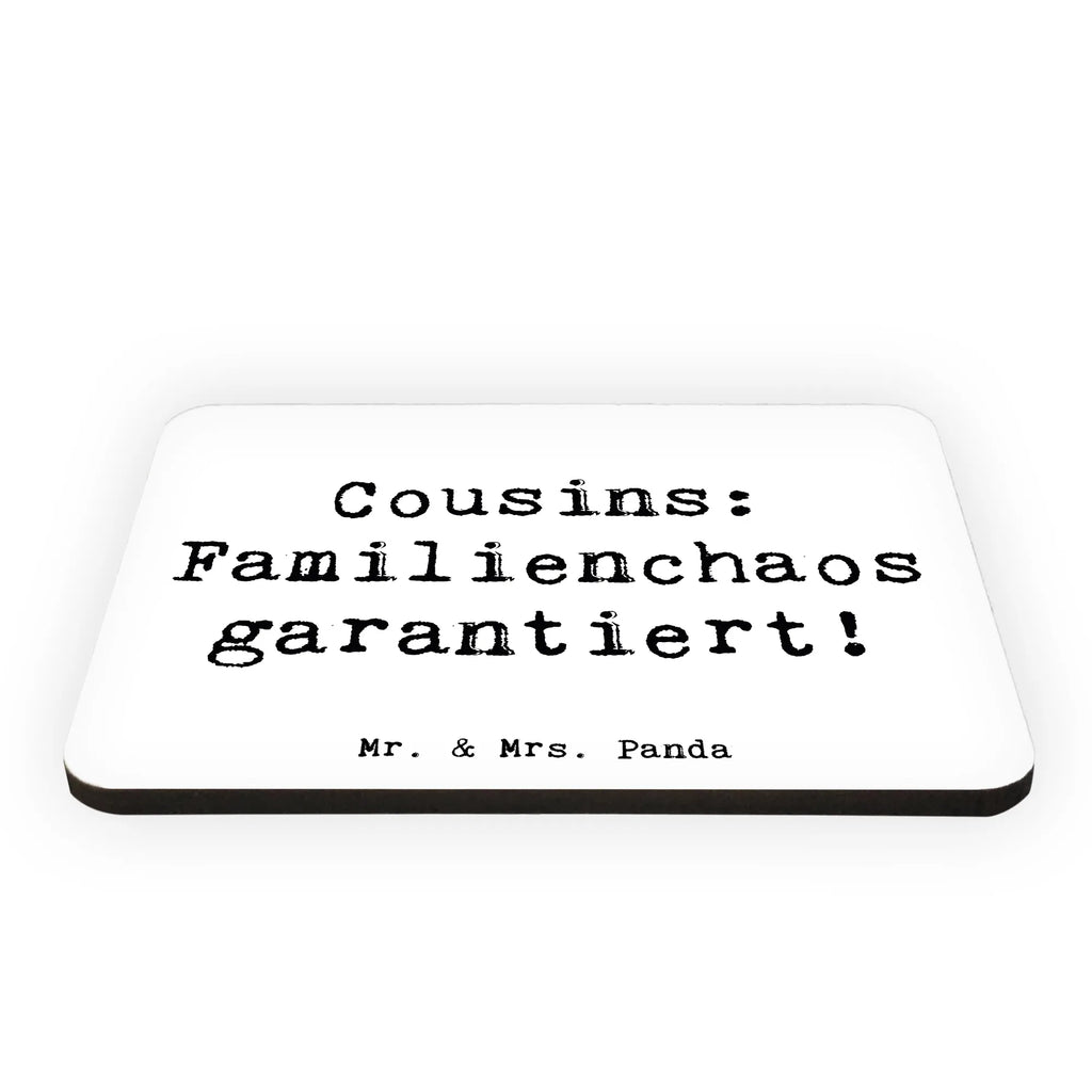 Magnet Spruch Cousin Abenteuer Kühlschrankmagnet, Pinnwandmagnet, Souvenir Magnet, Motivmagnete, Dekomagnet, Whiteboard Magnet, Notiz Magnet, Kühlschrank Dekoration, Familie, Vatertag, Muttertag, Bruder, Schwester, Mama, Papa, Oma, Opa