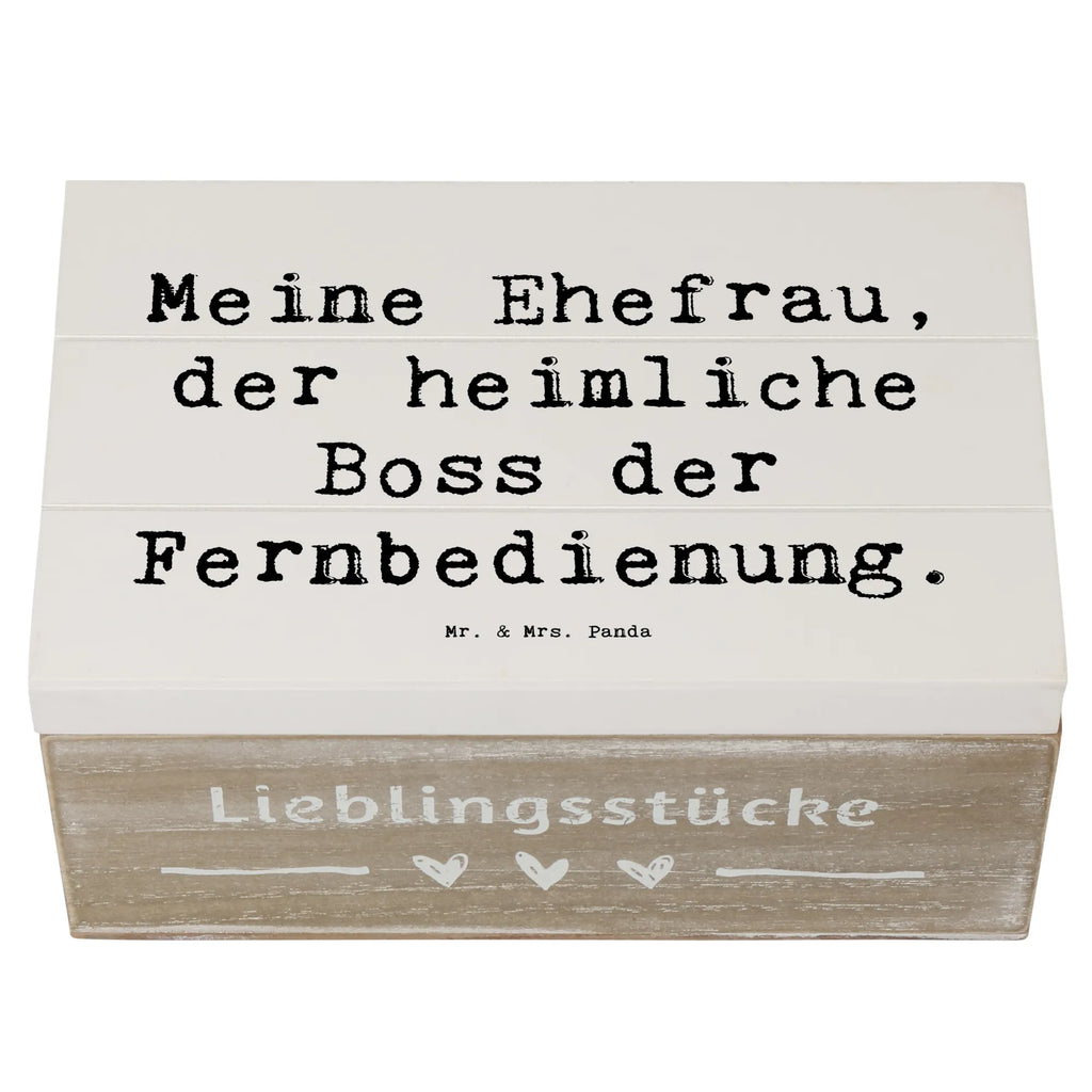 Holzkiste Spruch Ehefrau Boss Holzkiste, Kiste, Schatzkiste, Truhe, Schatulle, XXL, Erinnerungsbox, Erinnerungskiste, Dekokiste, Aufbewahrungsbox, Geschenkbox, Geschenkdose, Familie, Vatertag, Muttertag, Bruder, Schwester, Mama, Papa, Oma, Opa