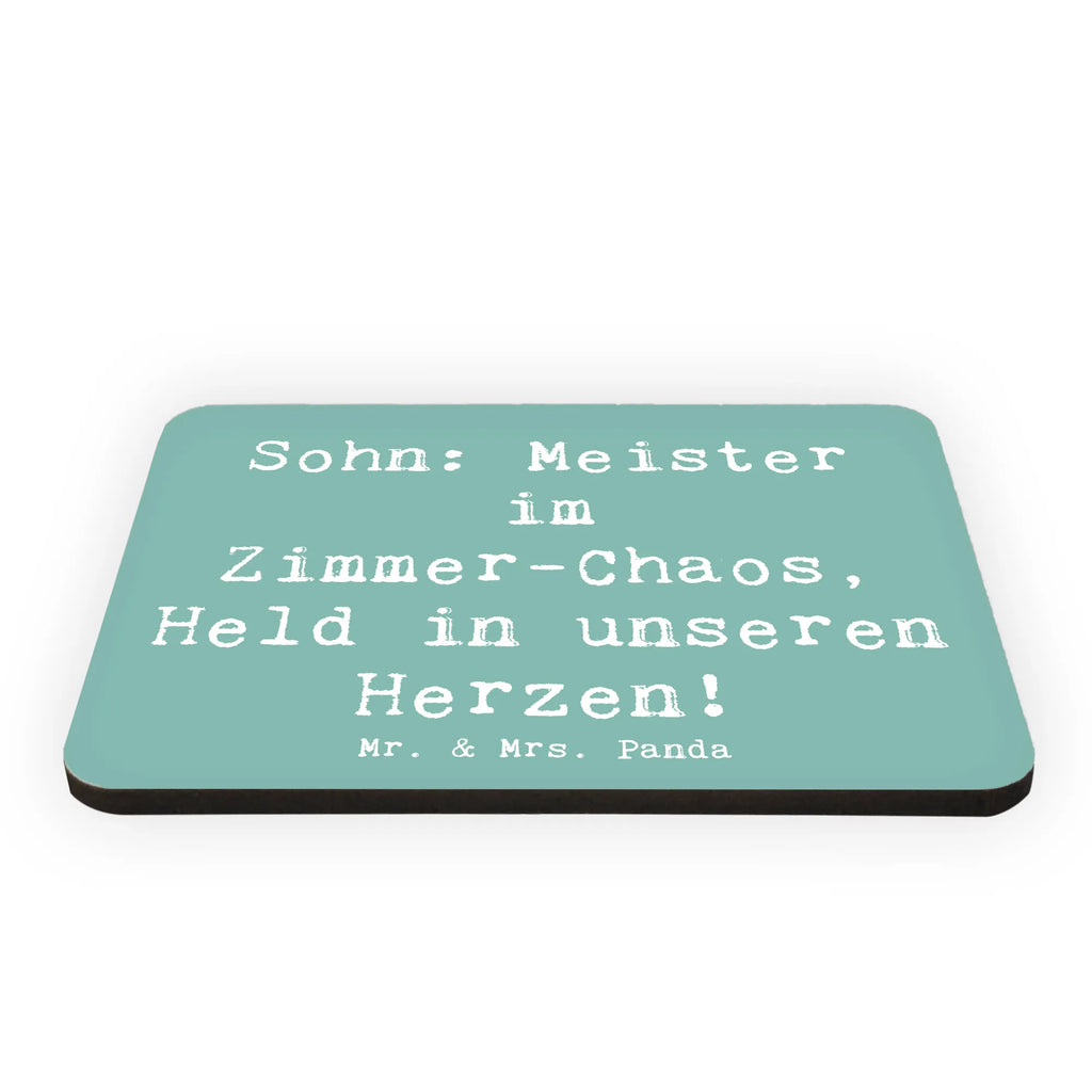 Magnet Spruch Sohn Chaosheld Kühlschrankmagnet, Pinnwandmagnet, Souvenir Magnet, Motivmagnete, Dekomagnet, Whiteboard Magnet, Notiz Magnet, Kühlschrank Dekoration, Familie, Vatertag, Muttertag, Bruder, Schwester, Mama, Papa, Oma, Opa