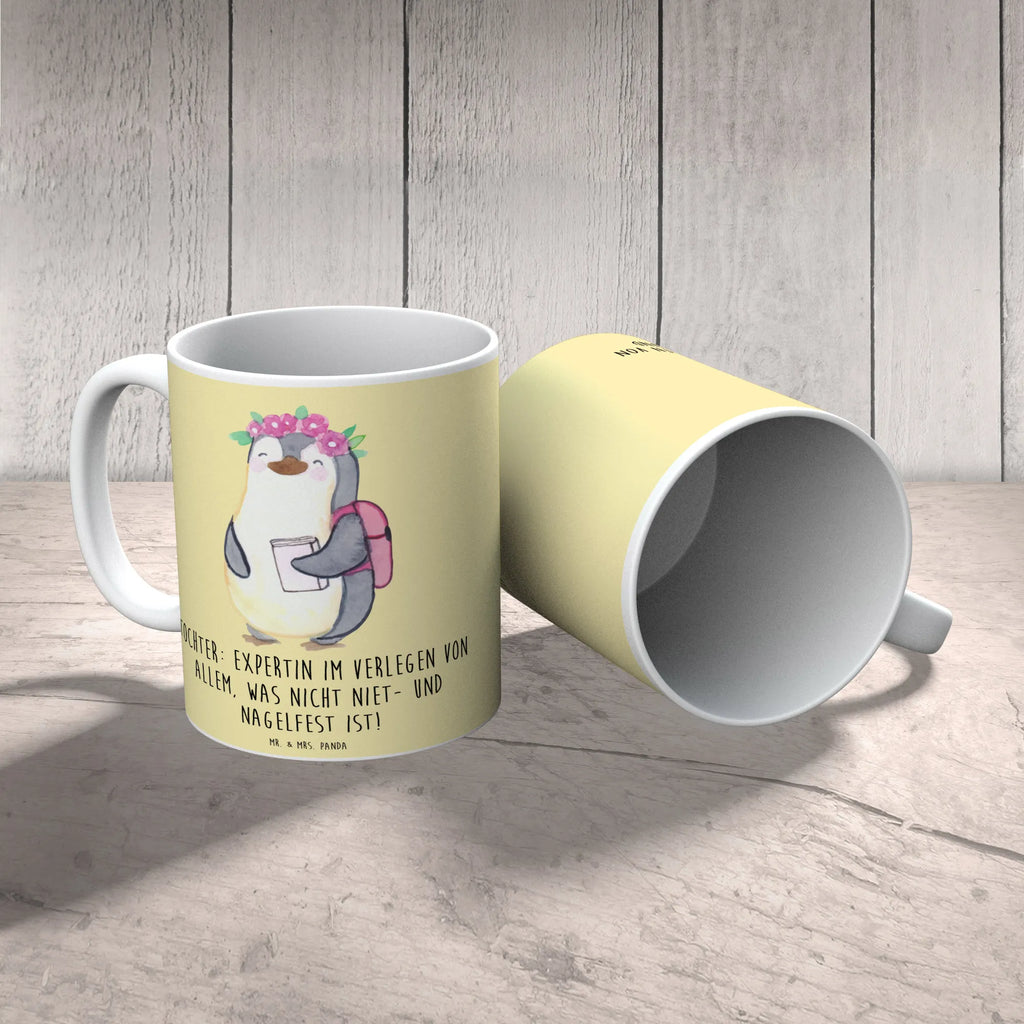 Tasse Tochter Expertin Tasse, Kaffeetasse, Teetasse, Becher, Kaffeebecher, Teebecher, Keramiktasse, Porzellantasse, Büro Tasse, Geschenk Tasse, Tasse Sprüche, Tasse Motive, Kaffeetassen, Tasse bedrucken, Designer Tasse, Cappuccino Tassen, Schöne Teetassen, Familie, Vatertag, Muttertag, Bruder, Schwester, Mama, Papa, Oma, Opa