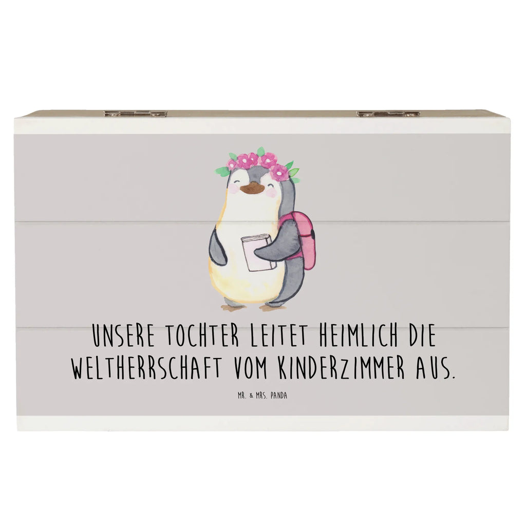 Holzkiste Tochter Weltherrschaft Holzkiste, Kiste, Schatzkiste, Truhe, Schatulle, XXL, Erinnerungsbox, Erinnerungskiste, Dekokiste, Aufbewahrungsbox, Geschenkbox, Geschenkdose, Familie, Vatertag, Muttertag, Bruder, Schwester, Mama, Papa, Oma, Opa