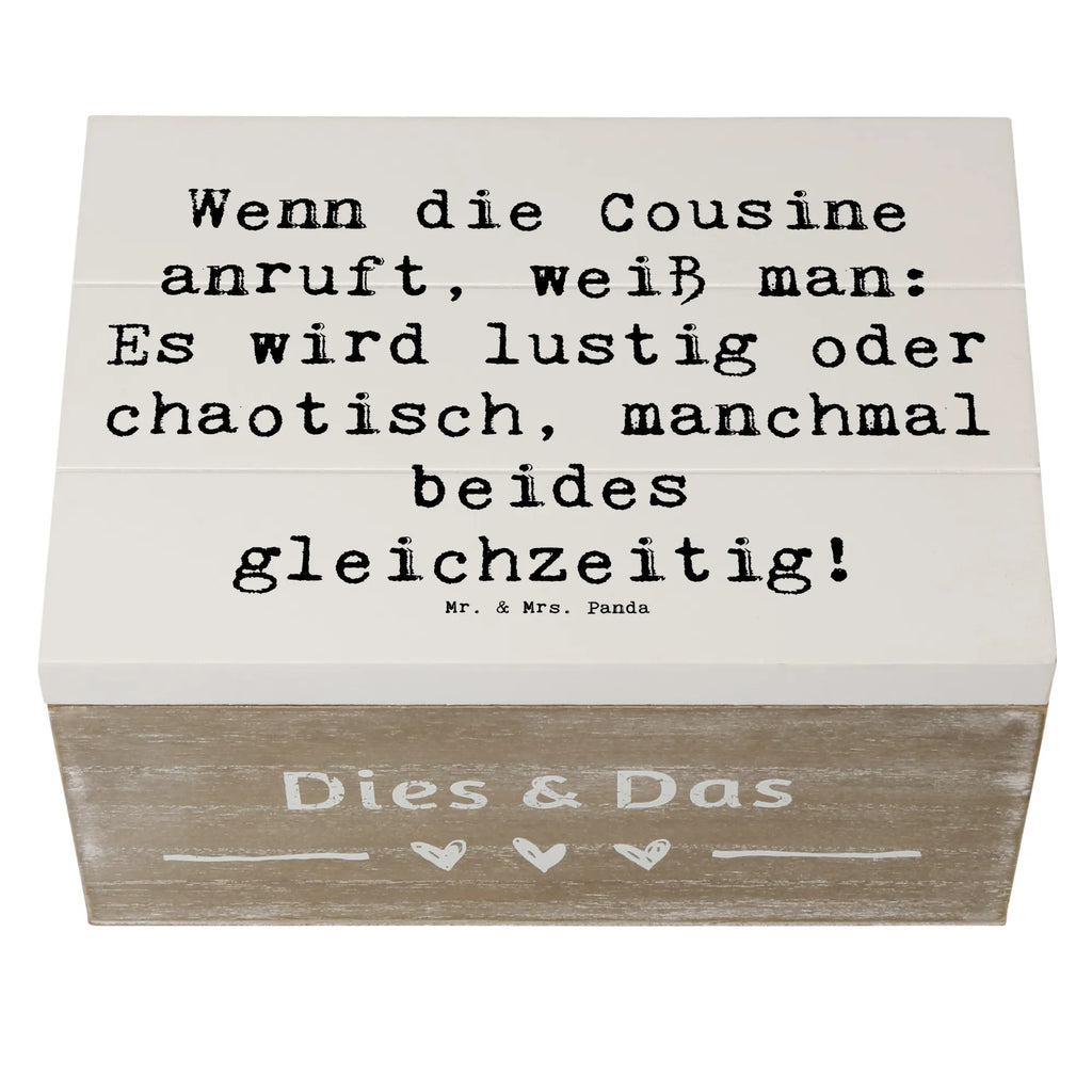 Holzkiste Spruch Cousine Abenteuer Holzkiste, Kiste, Schatzkiste, Truhe, Schatulle, XXL, Erinnerungsbox, Erinnerungskiste, Dekokiste, Aufbewahrungsbox, Geschenkbox, Geschenkdose, Familie, Vatertag, Muttertag, Bruder, Schwester, Mama, Papa, Oma, Opa