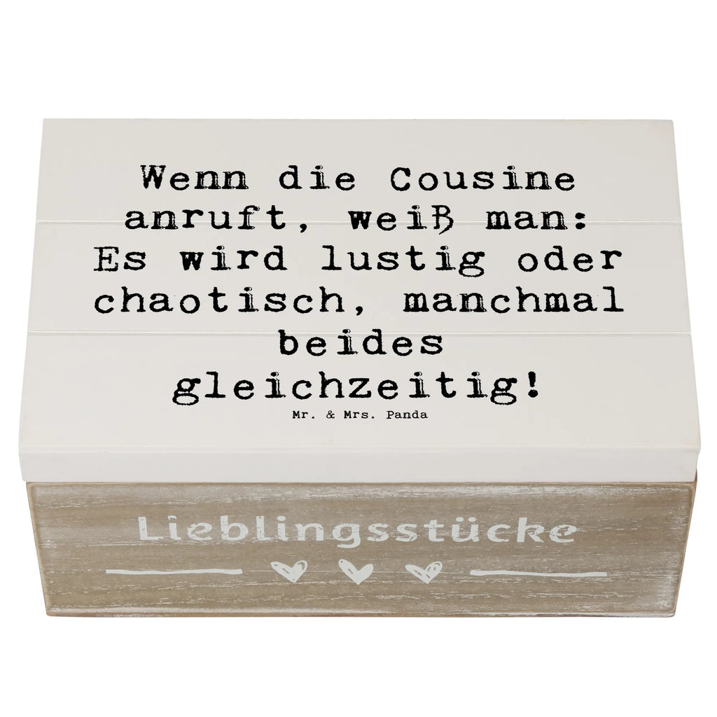 Holzkiste Spruch Cousine Abenteuer Holzkiste, Kiste, Schatzkiste, Truhe, Schatulle, XXL, Erinnerungsbox, Erinnerungskiste, Dekokiste, Aufbewahrungsbox, Geschenkbox, Geschenkdose, Familie, Vatertag, Muttertag, Bruder, Schwester, Mama, Papa, Oma, Opa