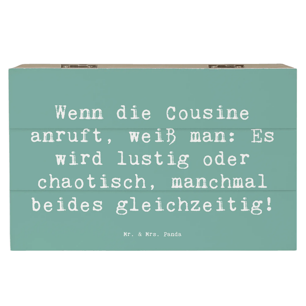 Holzkiste Spruch Cousine Abenteuer Holzkiste, Kiste, Schatzkiste, Truhe, Schatulle, XXL, Erinnerungsbox, Erinnerungskiste, Dekokiste, Aufbewahrungsbox, Geschenkbox, Geschenkdose, Familie, Vatertag, Muttertag, Bruder, Schwester, Mama, Papa, Oma, Opa