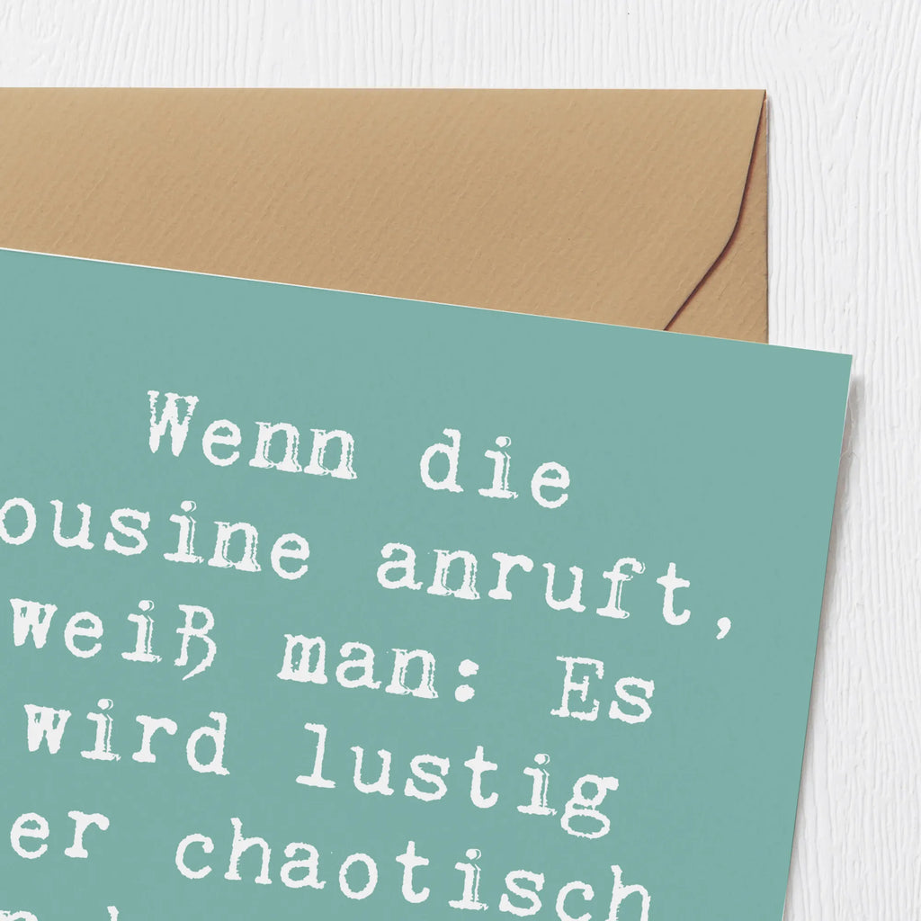 Deluxe Karte Spruch Cousine Abenteuer Karte, Grußkarte, Klappkarte, Einladungskarte, Glückwunschkarte, Hochzeitskarte, Geburtstagskarte, Hochwertige Grußkarte, Hochwertige Klappkarte, Familie, Vatertag, Muttertag, Bruder, Schwester, Mama, Papa, Oma, Opa