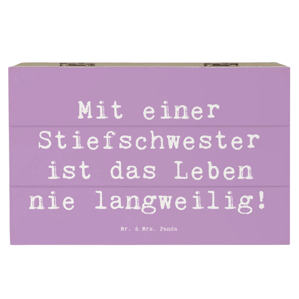 Holzkiste Spruch Stiefschwester Abenteuer Holzkiste, Kiste, Schatzkiste, Truhe, Schatulle, XXL, Erinnerungsbox, Erinnerungskiste, Dekokiste, Aufbewahrungsbox, Geschenkbox, Geschenkdose, Familie, Vatertag, Muttertag, Bruder, Schwester, Mama, Papa, Oma, Opa