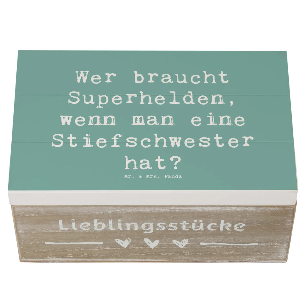 Holzkiste Spruch Stiefschwester Heldin Holzkiste, Kiste, Schatzkiste, Truhe, Schatulle, XXL, Erinnerungsbox, Erinnerungskiste, Dekokiste, Aufbewahrungsbox, Geschenkbox, Geschenkdose, Familie, Vatertag, Muttertag, Bruder, Schwester, Mama, Papa, Oma, Opa