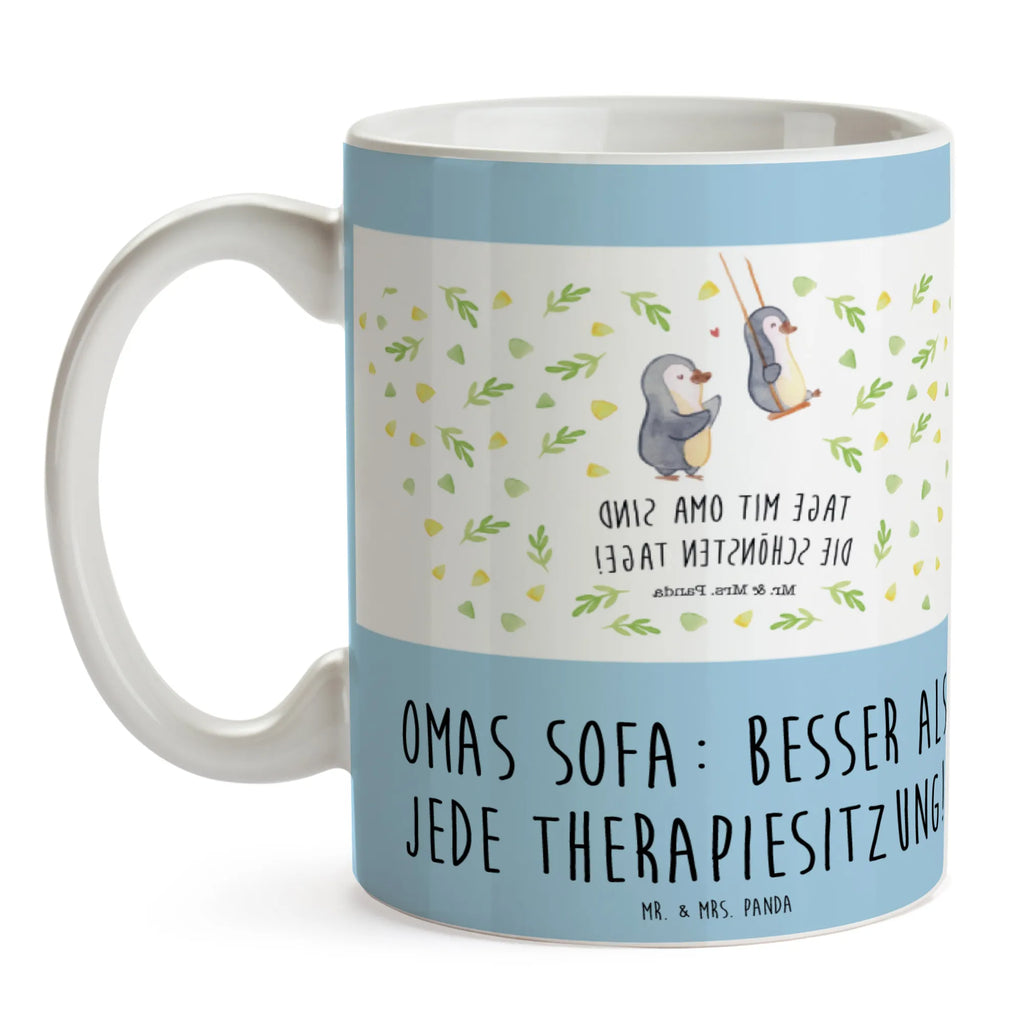 Tasse Omas Sofa: besser als jede Therapiesitzung! Tasse, Kaffeetasse, Teetasse, Becher, Kaffeebecher, Teebecher, Keramiktasse, Porzellantasse, Büro Tasse, Geschenk Tasse, Tasse Sprüche, Tasse Motive, Kaffeetassen, Tasse bedrucken, Designer Tasse, Cappuccino Tassen, Schöne Teetassen, Familie, Vatertag, Muttertag, Bruder, Schwester, Mama, Papa, Oma, Opa