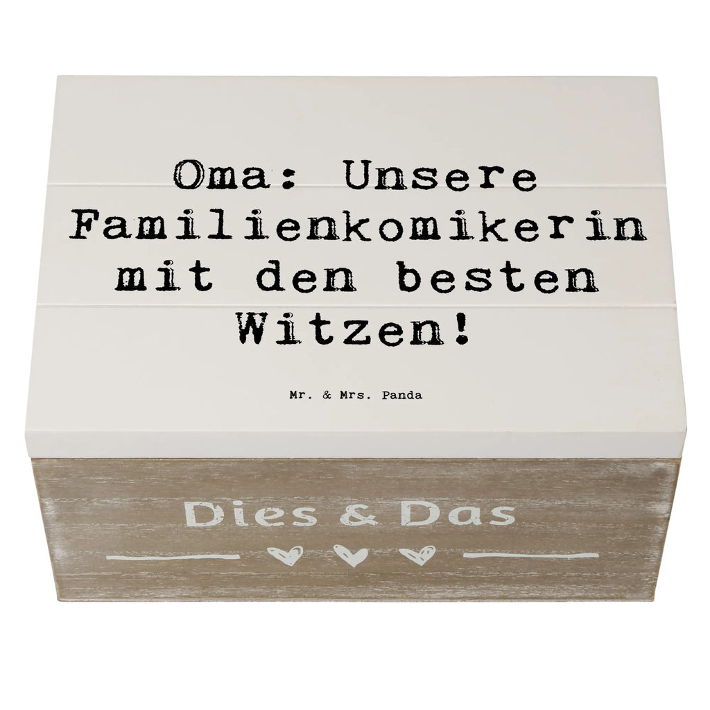 Holzkiste Spruch Oma Familienkomikerin Holzkiste, Kiste, Schatzkiste, Truhe, Schatulle, XXL, Erinnerungsbox, Erinnerungskiste, Dekokiste, Aufbewahrungsbox, Geschenkbox, Geschenkdose, Familie, Vatertag, Muttertag, Bruder, Schwester, Mama, Papa, Oma, Opa