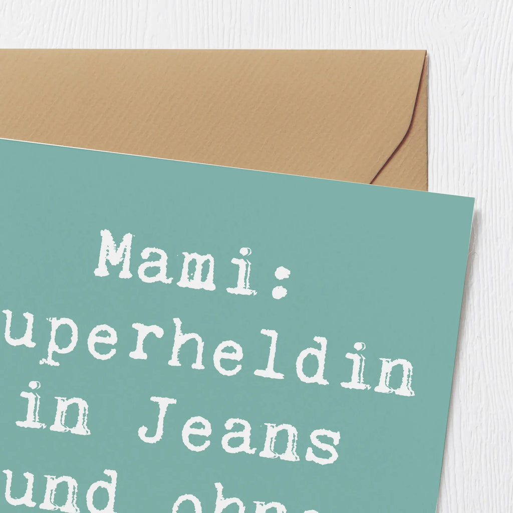 Deluxe Karte Spruch Mami Superheldin Karte, Grußkarte, Klappkarte, Einladungskarte, Glückwunschkarte, Hochzeitskarte, Geburtstagskarte, Hochwertige Grußkarte, Hochwertige Klappkarte, Familie, Vatertag, Muttertag, Bruder, Schwester, Mama, Papa, Oma, Opa