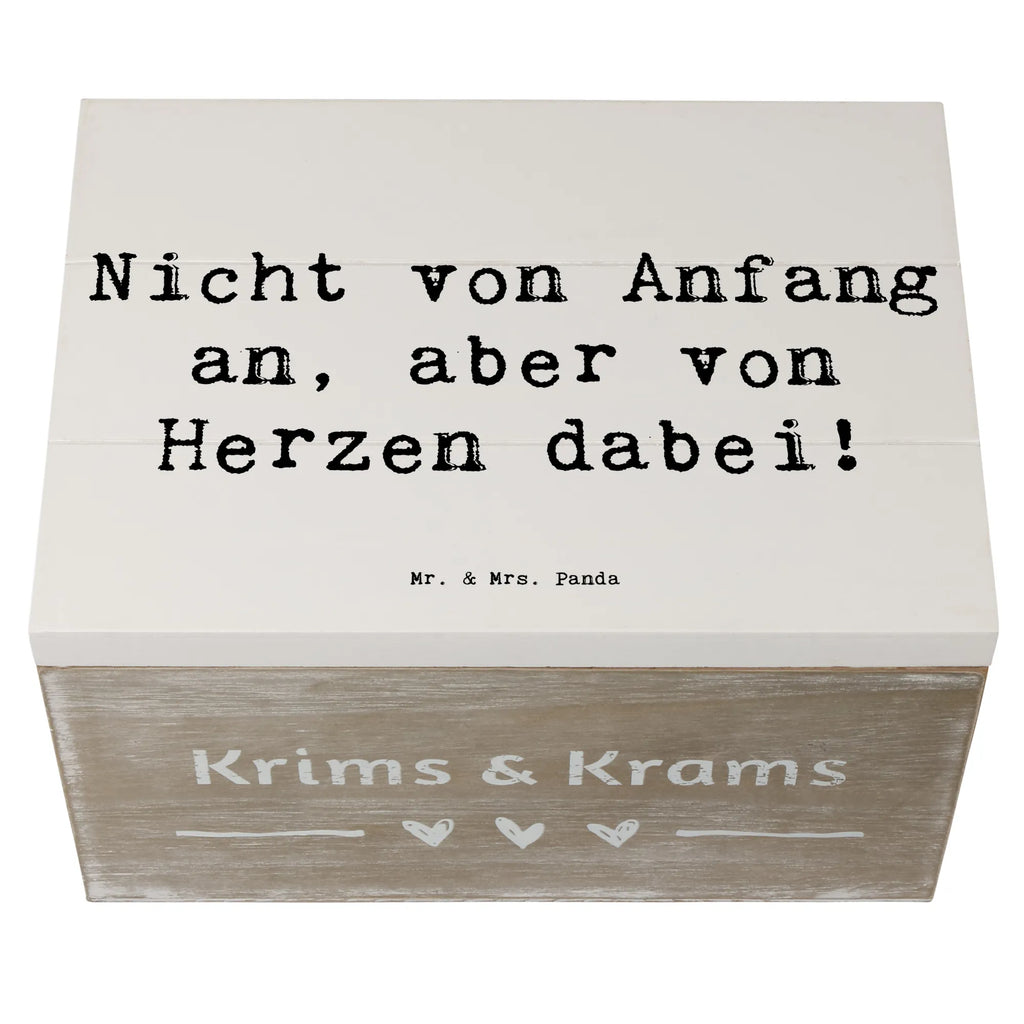 Holzkiste Spruch Adoptivkind von Herzen Holzkiste, Kiste, Schatzkiste, Truhe, Schatulle, XXL, Erinnerungsbox, Erinnerungskiste, Dekokiste, Aufbewahrungsbox, Geschenkbox, Geschenkdose, Familie, Vatertag, Muttertag, Bruder, Schwester, Mama, Papa, Oma, Opa