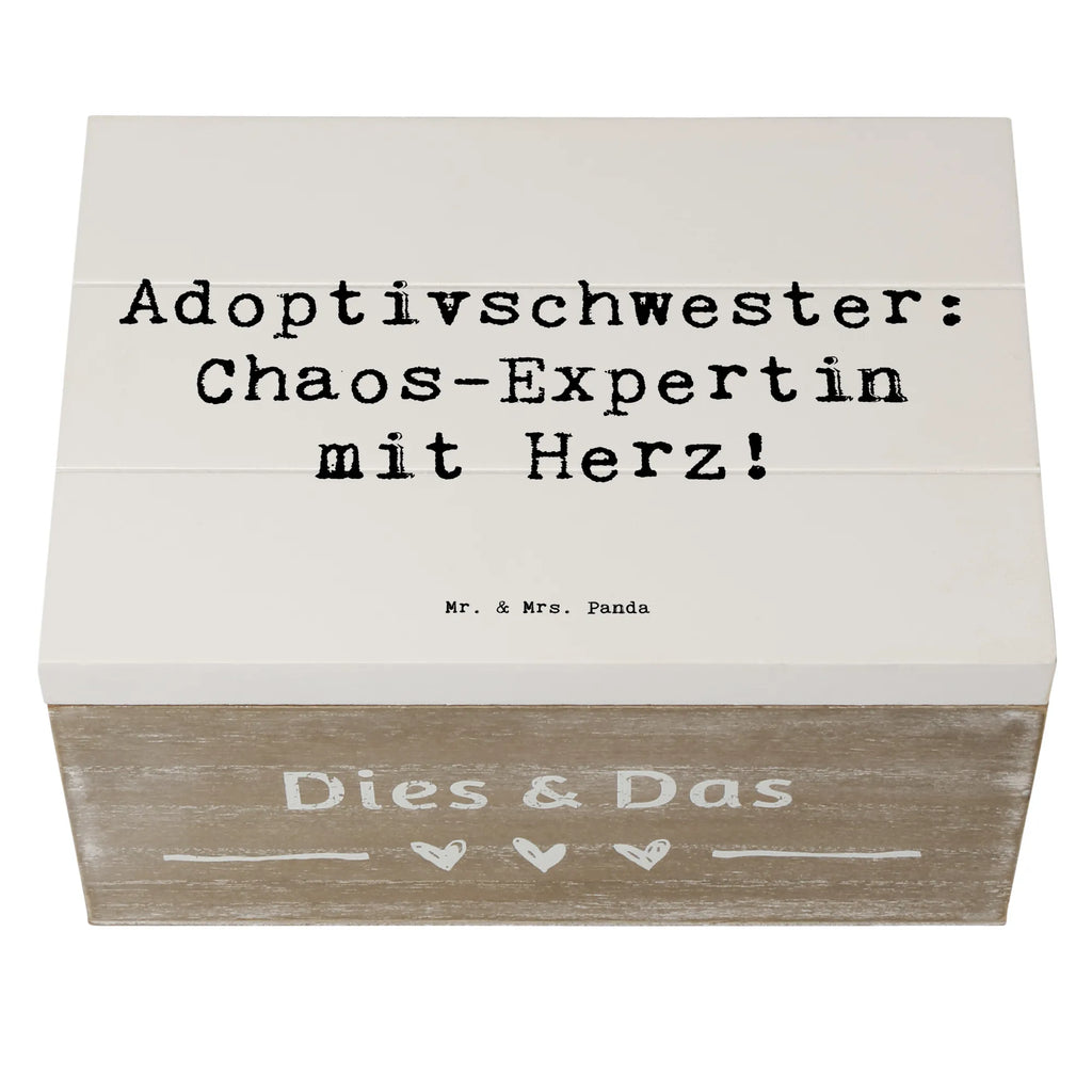 Holzkiste Spruch Adoptivschwester Chaos Holzkiste, Kiste, Schatzkiste, Truhe, Schatulle, XXL, Erinnerungsbox, Erinnerungskiste, Dekokiste, Aufbewahrungsbox, Geschenkbox, Geschenkdose, Familie, Vatertag, Muttertag, Bruder, Schwester, Mama, Papa, Oma, Opa