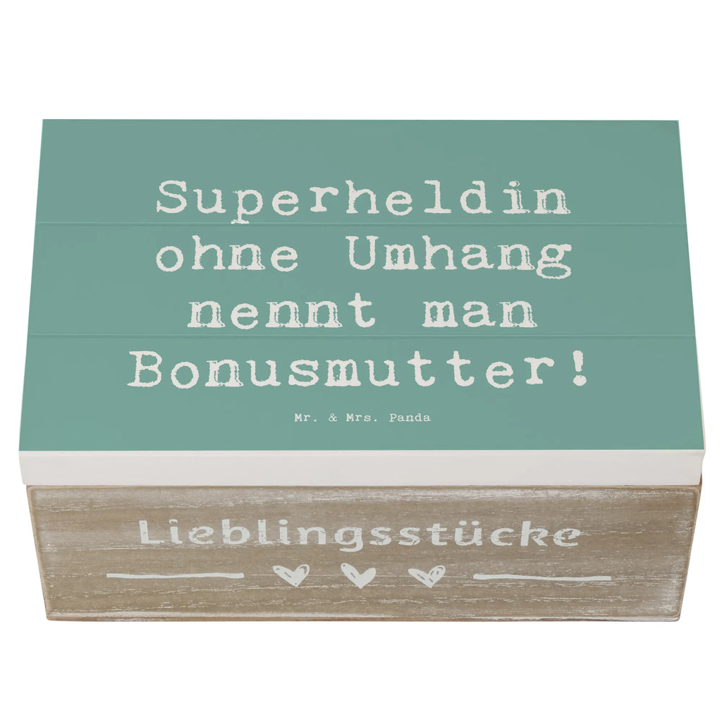 Holzkiste Spruch Bonusmutter Superheld Holzkiste, Kiste, Schatzkiste, Truhe, Schatulle, XXL, Erinnerungsbox, Erinnerungskiste, Dekokiste, Aufbewahrungsbox, Geschenkbox, Geschenkdose, Familie, Vatertag, Muttertag, Bruder, Schwester, Mama, Papa, Oma, Opa