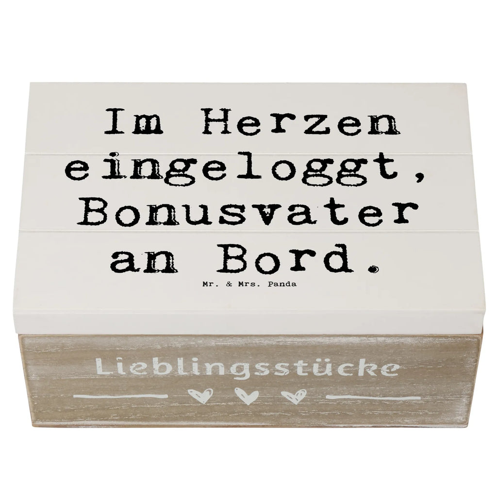 Holzkiste Spruch Bonusvater Herz Holzkiste, Kiste, Schatzkiste, Truhe, Schatulle, XXL, Erinnerungsbox, Erinnerungskiste, Dekokiste, Aufbewahrungsbox, Geschenkbox, Geschenkdose, Familie, Vatertag, Muttertag, Bruder, Schwester, Mama, Papa, Oma, Opa