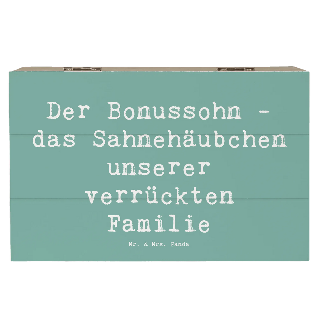 Holzkiste Spruch Der Bonussohn Holzkiste, Kiste, Schatzkiste, Truhe, Schatulle, XXL, Erinnerungsbox, Erinnerungskiste, Dekokiste, Aufbewahrungsbox, Geschenkbox, Geschenkdose, Familie, Vatertag, Muttertag, Bruder, Schwester, Mama, Papa, Oma, Opa