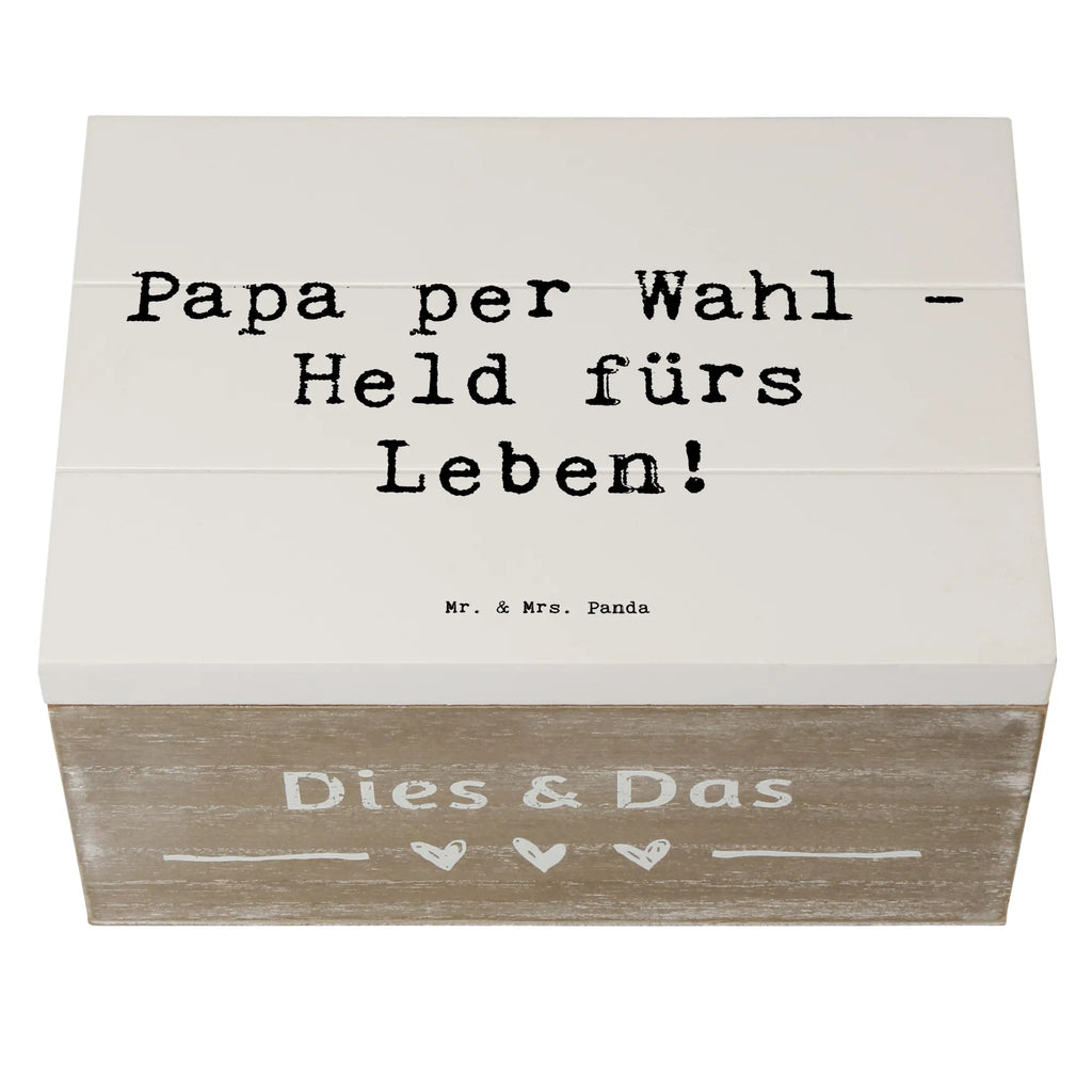 Holzkiste Spruch Adoptivvater Held Holzkiste, Kiste, Schatzkiste, Truhe, Schatulle, XXL, Erinnerungsbox, Erinnerungskiste, Dekokiste, Aufbewahrungsbox, Geschenkbox, Geschenkdose, Familie, Vatertag, Muttertag, Bruder, Schwester, Mama, Papa, Oma, Opa