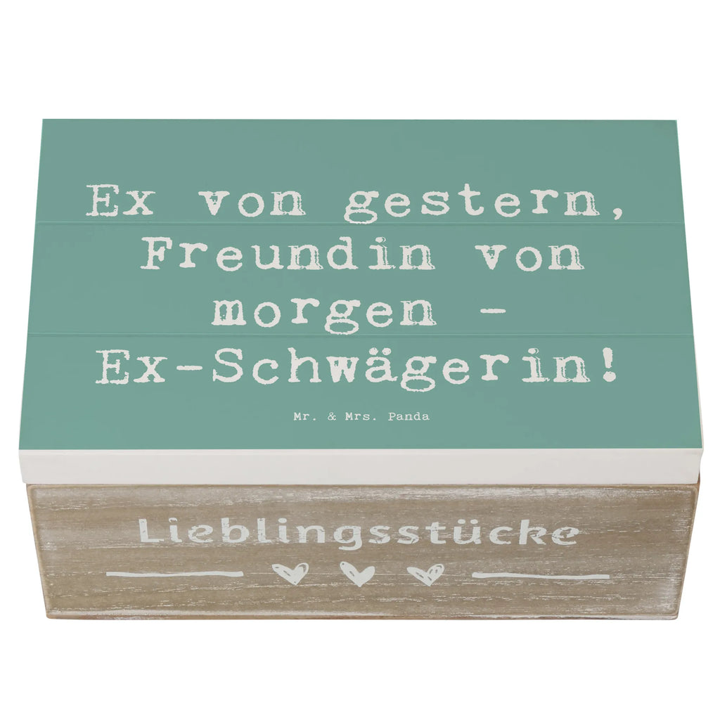 Holzkiste Spruch Ex-Schwägerin Überrascht Holzkiste, Kiste, Schatzkiste, Truhe, Schatulle, XXL, Erinnerungsbox, Erinnerungskiste, Dekokiste, Aufbewahrungsbox, Geschenkbox, Geschenkdose, Familie, Vatertag, Muttertag, Bruder, Schwester, Mama, Papa, Oma, Opa