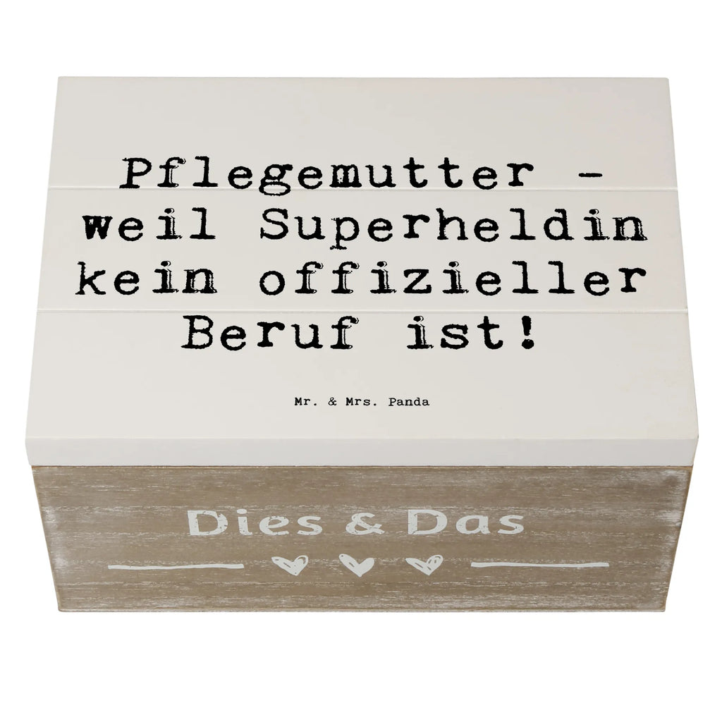 Holzkiste Spruch Pflegemutter Superheldin Holzkiste, Kiste, Schatzkiste, Truhe, Schatulle, XXL, Erinnerungsbox, Erinnerungskiste, Dekokiste, Aufbewahrungsbox, Geschenkbox, Geschenkdose, Familie, Vatertag, Muttertag, Bruder, Schwester, Mama, Papa, Oma, Opa