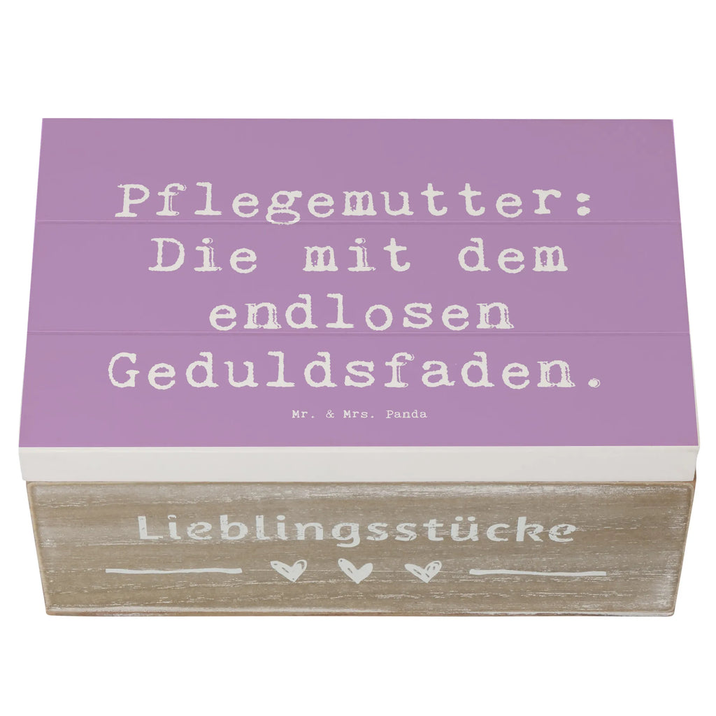 Holzkiste Spruch Pflegemutter: Die mit dem endlosen Geduldsfaden. Holzkiste, Kiste, Schatzkiste, Truhe, Schatulle, XXL, Erinnerungsbox, Erinnerungskiste, Dekokiste, Aufbewahrungsbox, Geschenkbox, Geschenkdose, Familie, Vatertag, Muttertag, Bruder, Schwester, Mama, Papa, Oma, Opa