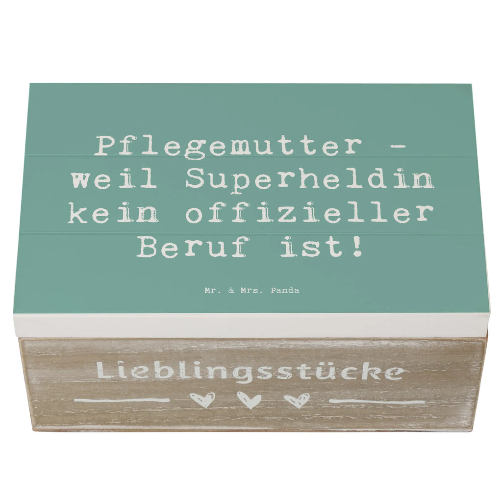 Holzkiste Spruch Pflegemutter Superheldin Holzkiste, Kiste, Schatzkiste, Truhe, Schatulle, XXL, Erinnerungsbox, Erinnerungskiste, Dekokiste, Aufbewahrungsbox, Geschenkbox, Geschenkdose, Familie, Vatertag, Muttertag, Bruder, Schwester, Mama, Papa, Oma, Opa