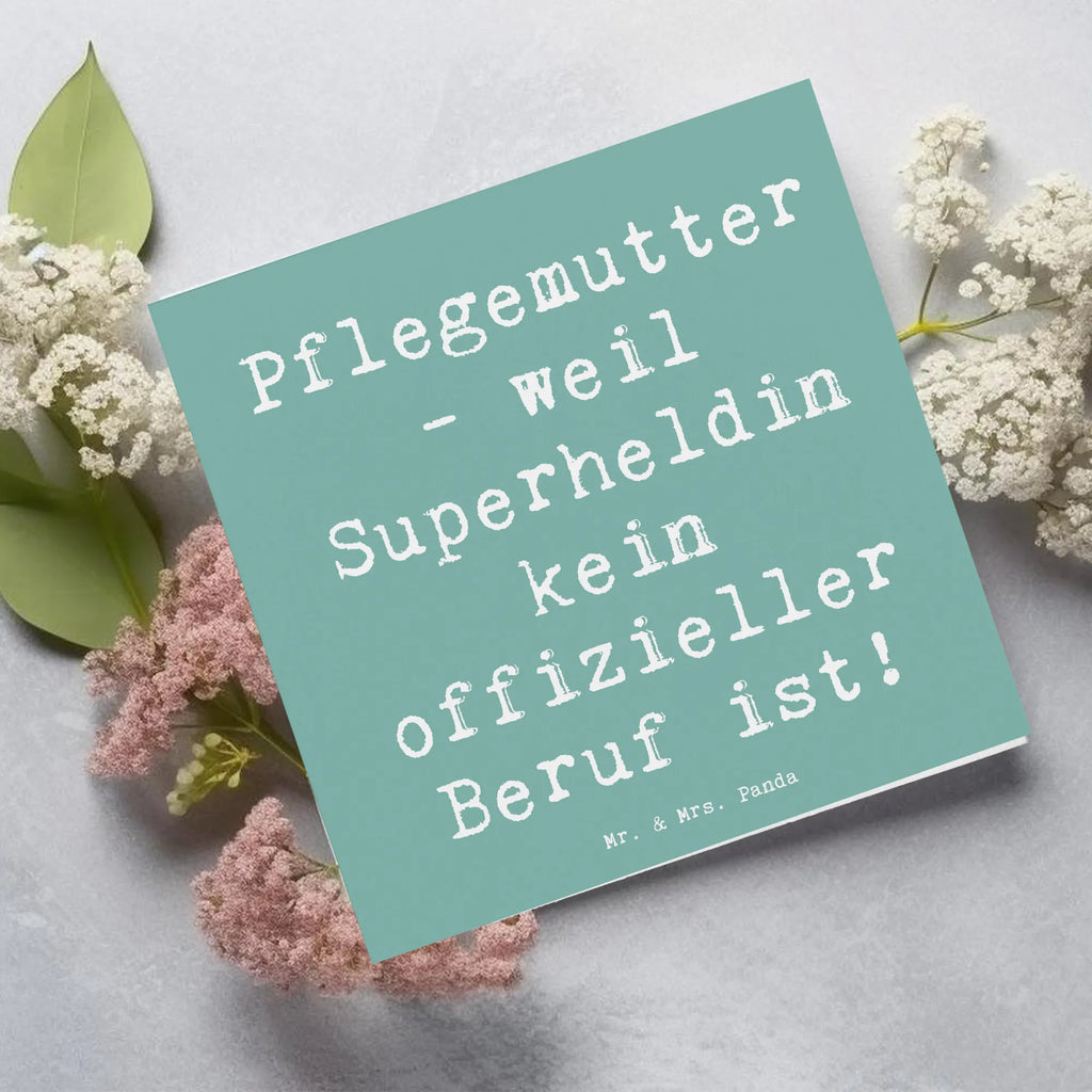 Deluxe Karte Spruch Pflegemutter Superheldin Karte, Grußkarte, Klappkarte, Einladungskarte, Glückwunschkarte, Hochzeitskarte, Geburtstagskarte, Hochwertige Grußkarte, Hochwertige Klappkarte, Familie, Vatertag, Muttertag, Bruder, Schwester, Mama, Papa, Oma, Opa