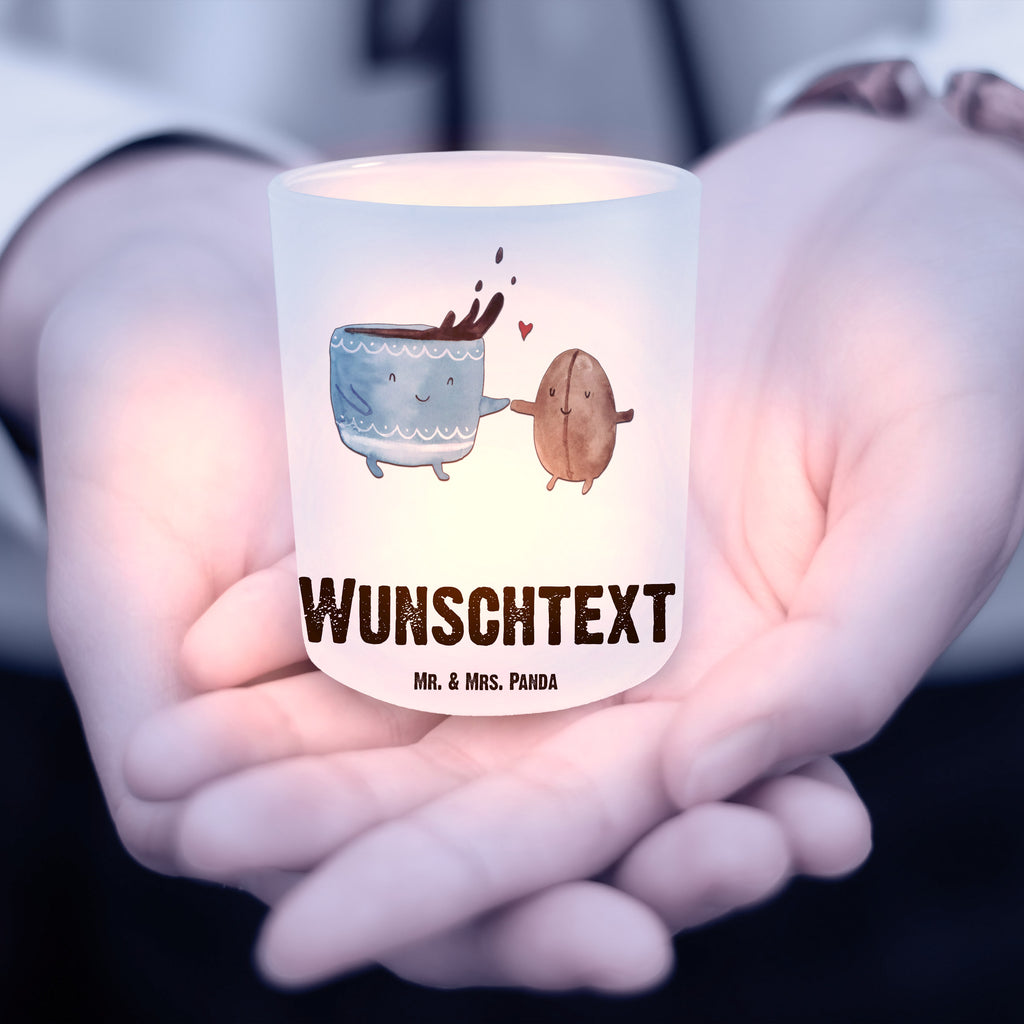 Personalisiertes Windlicht Kaffee Bohne Personalisiertes Windlicht, Personalisiertes Windlicht Glas, Personalisiertes Teelichtglas, Personalisierter Teelichthalter, Personalisiertes Kerzenglas, Personalisierte Kerze, Personalisiertes Teelicht, Windlicht mit Namen, Windlicht Glas mit Namen, Teelichtglas mit Namen, Teelichthalter mit Namen, Teelichter mit Namen, Kerzenglas mit Namen, Kerze mit Namen, Teelicht mit Namen, Namenspersonalisierung, Name, selbst gestalten, Wunschtext, Bedrucken, Tiermotive, Gute Laune, lustige Sprüche, Tiere, Kaffee, Kaffeebohne, Genuss, Zufriedenheit, Glück