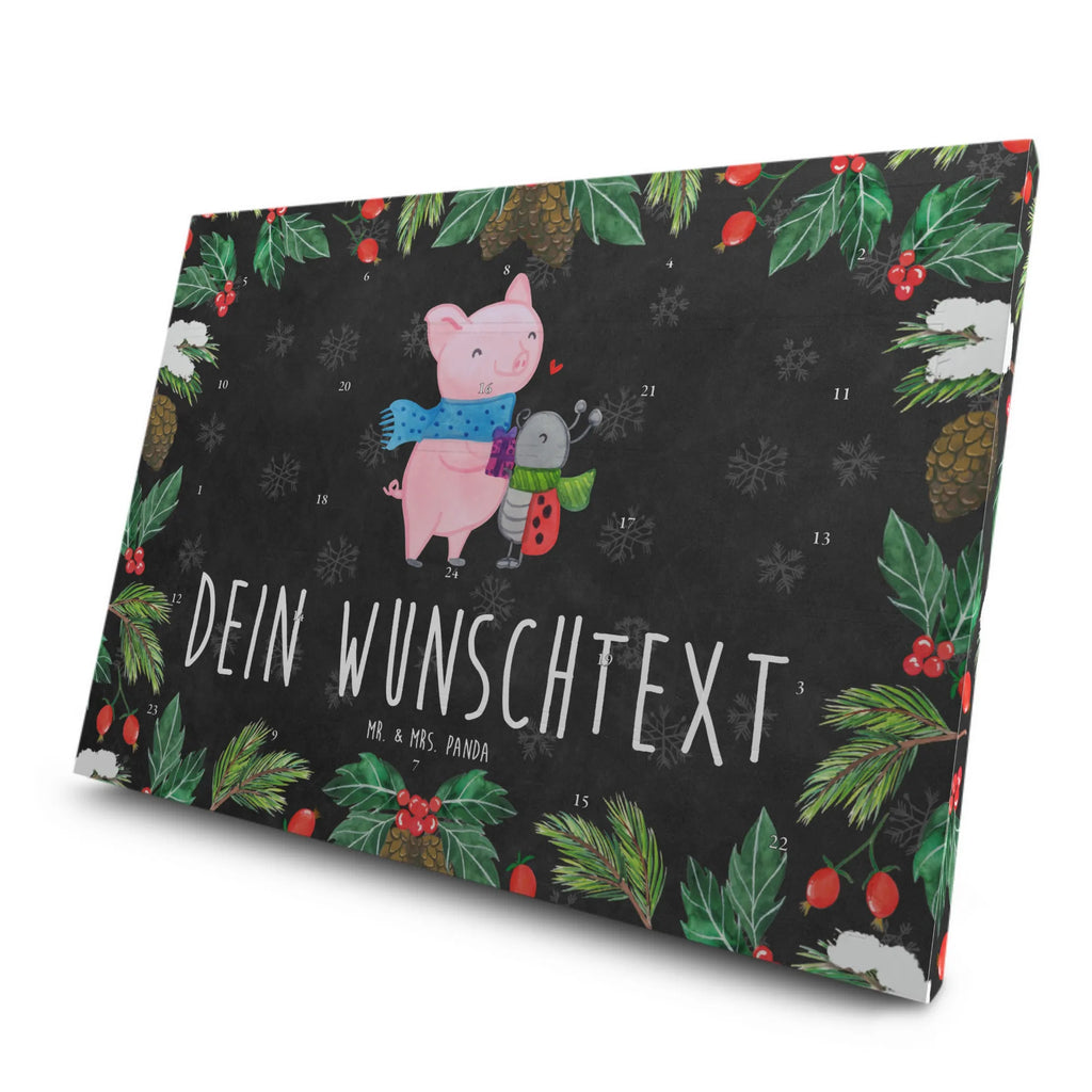 Personalisierter Tee Adventskalender Glühschwein Smörle Personalisierter Tee Adventskalender, Winter, Weihnachten, Weihnachtsdeko, Nikolaus, Advent, Heiligabend, Wintermotiv, Handgezeichnetes Glühschwein, Kreatives Glühschwein Design, Winterlicher Glühwein Spruch, Glühwein Liebhaber Geschenk, Herzliches Marienkäfer Motiv, Marienkäfer in Winterkleidung, Glühwein ist köstlich Spruch, Smörle der stolze Marienkäfer, Süßer Marienkäfer gibt Geschenk, Romantische Geschenkidee Glühwein