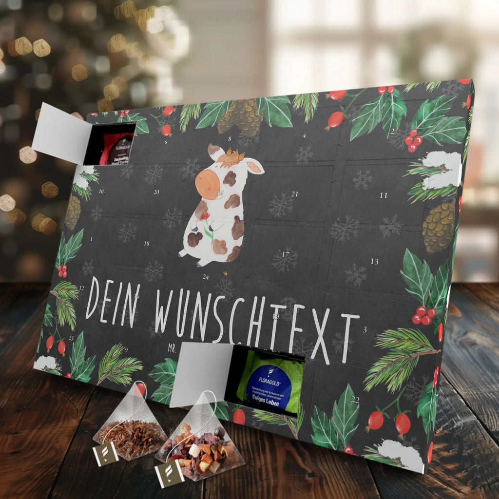 Personalisierter Tee Adventskalender Kuh Personalisierter Tee Adventskalender, Bauernhof, Hoftiere, Landwirt, Landwirtin, Kuh, Kühe, Träume, Flausen, Spruch, Magie, Motivtion, Hof, Milch, Milchkuh