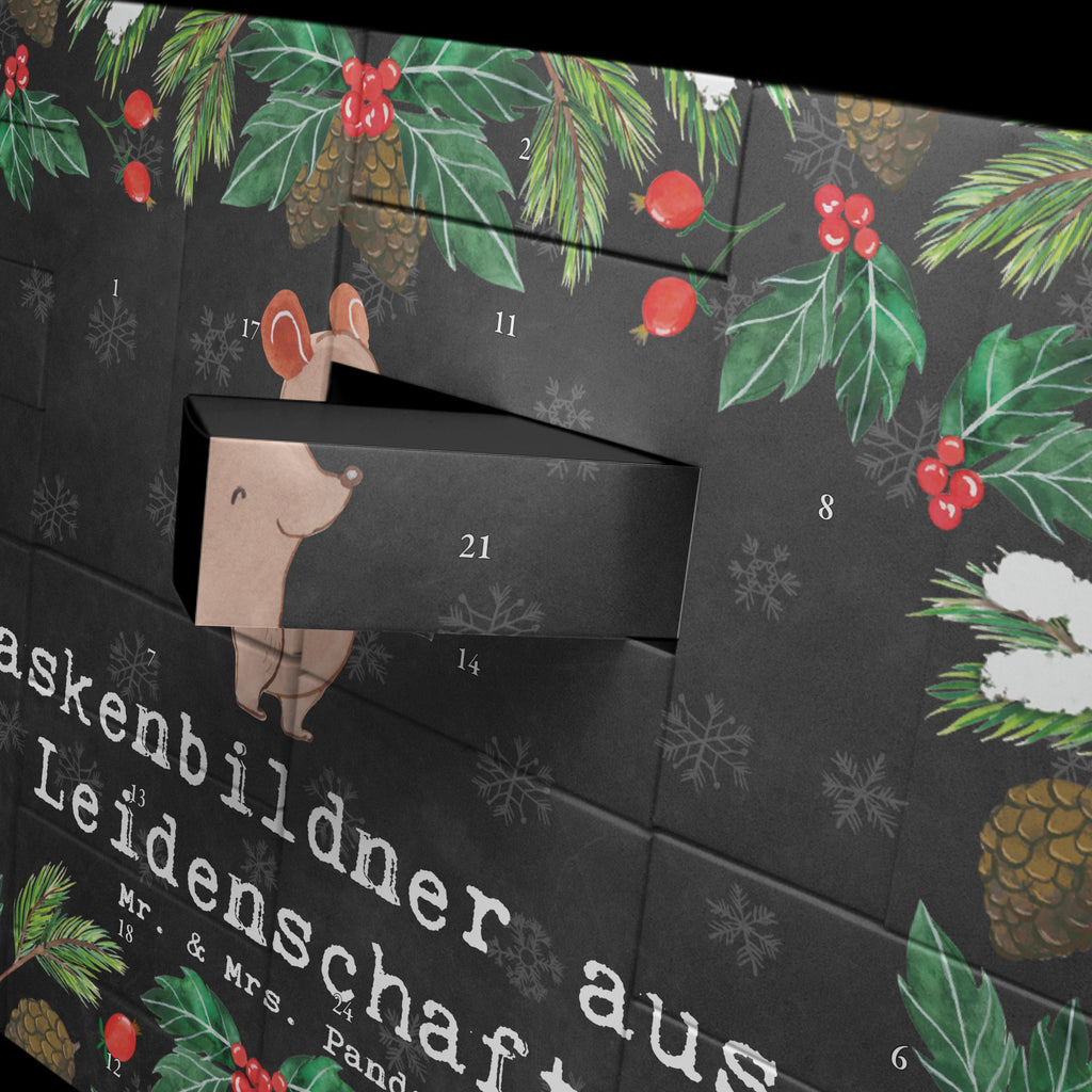 Befüllbarer Adventskalender Maskenbildner Leidenschaft Befüllbarer Adventskalender, Adventskalender zum selbst befüllen, Beruf, Ausbildung, Jubiläum, Abschied, Rente, Kollege, Kollegin, Geschenk, Schenken, Arbeitskollege, Mitarbeiter, Firma, Danke, Dankeschön, Kosmetiker, Make Up Artist, Maskenbildner, Visagist, Beauty Salon, Kosmetikstudio, Eröffnung