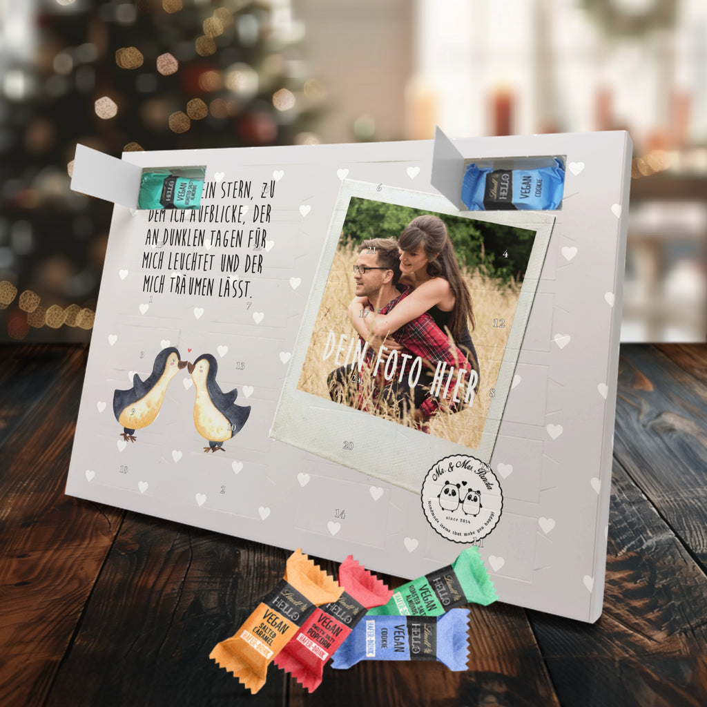 Personalisierter veganer Foto Adventskalender Pinguin Liebe Personalisierter veganer Adventskalender, Liebe, Partner, Freund, Freundin, Ehemann, Ehefrau, Heiraten, Verlobung, Heiratsantrag, Liebesgeschenk, Jahrestag, Hocheitstag, Pinguin, Pinguine, Pinguin Paar, Pinguinpaar, Pinguin Liebe, Paar, Pärchen. Liebespaar, Liebesbeweis, Liebesspruch, Hochzeitstag, Geschenk Freund, Geschenk Freundin, Verlobte, Verlobter, Love, Geschenk Hochzeitstag, Geschenkidee, Hochzeit, Gastgeschenk