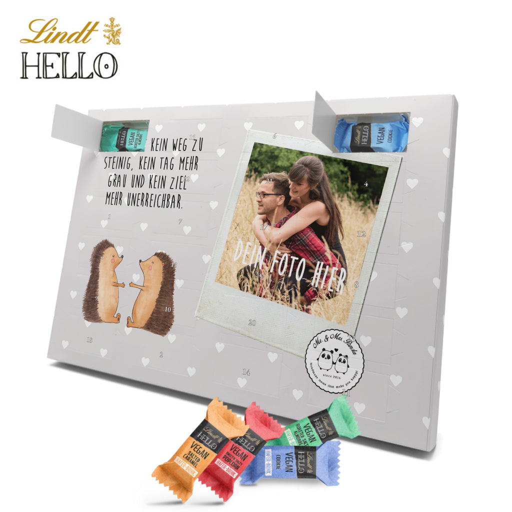 Personalisierter veganer Foto Adventskalender Igel Liebe Personalisierter veganer Adventskalender, Liebe, Partner, Freund, Freundin, Ehemann, Ehefrau, Heiraten, Verlobung, Heiratsantrag, Liebesgeschenk, Jahrestag, Hocheitstag, Verliebt, Verlobt, Verheiratet, Geschenk, Liebesbeweis, Hochzeitstag, Hochzeit, Igel